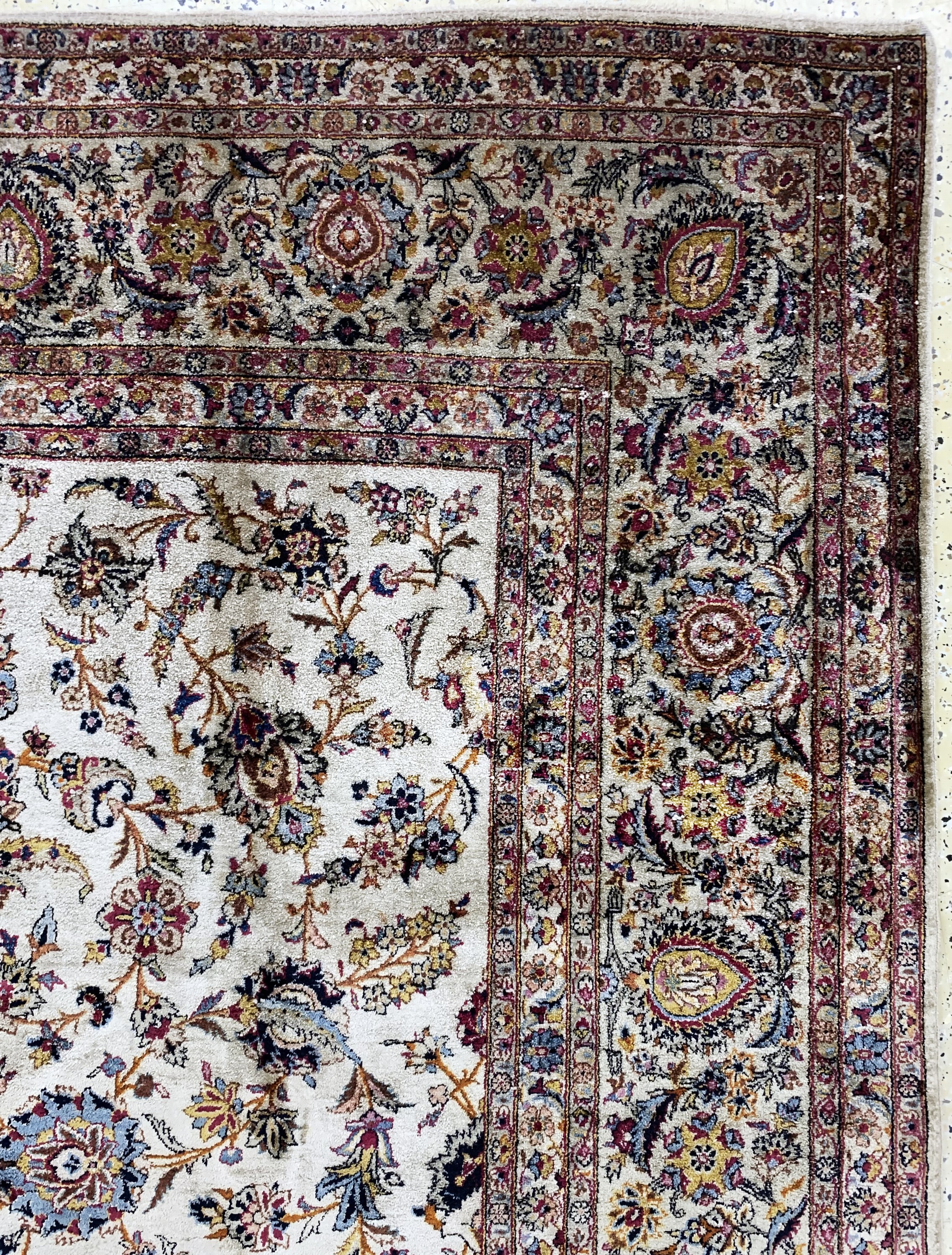 Detail f: Keschan Seide, Persien, Anfang 20.Jhd, reine Naturseide, ca. 375 x 268 cm, EHZ: 3