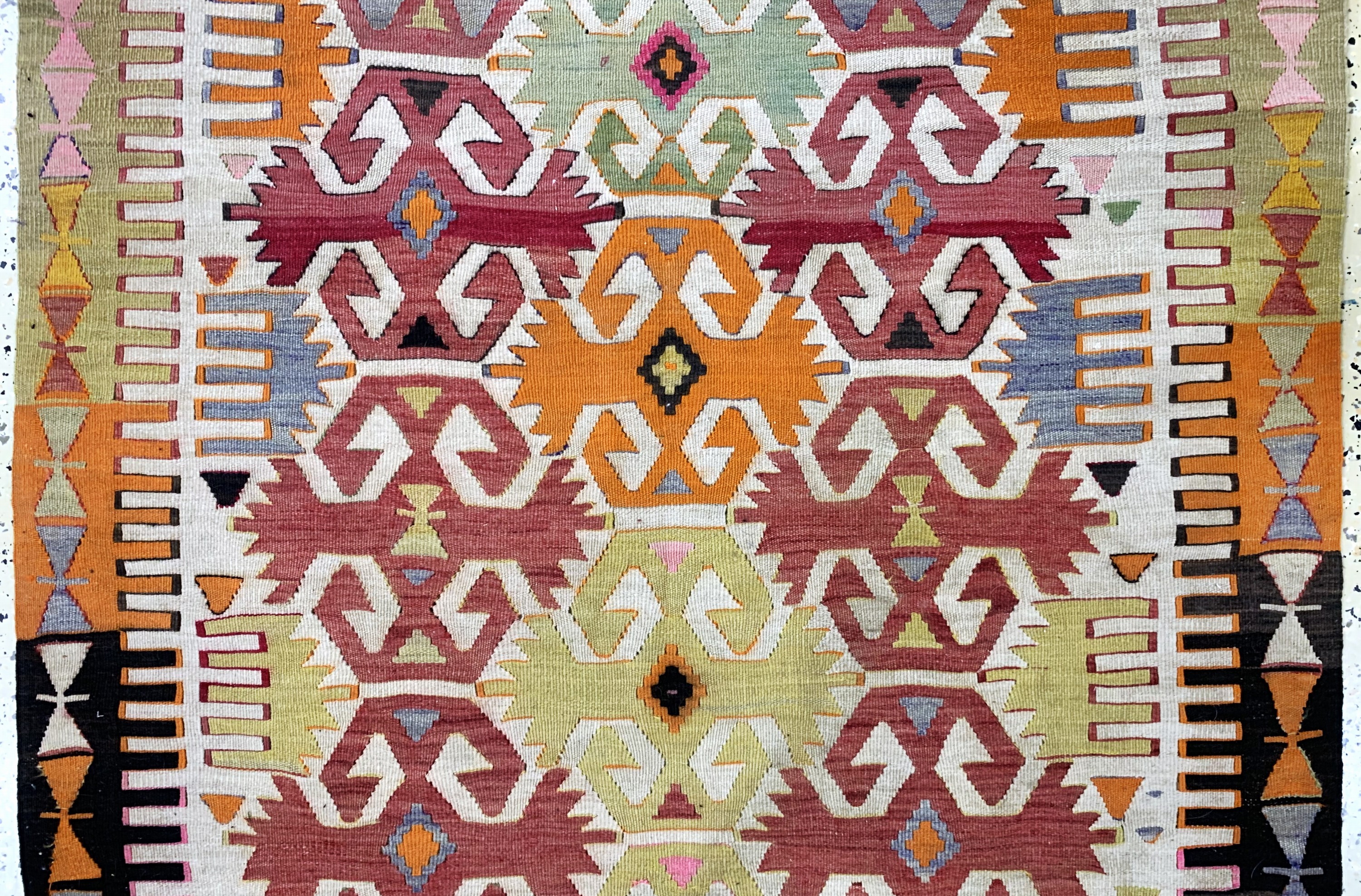 Detail b: Anatol Kelim alt, Türkei, Anfang 20.Jhd, Wolle auf Wolle, ca. 180 x 110 cm, EHZ: 2