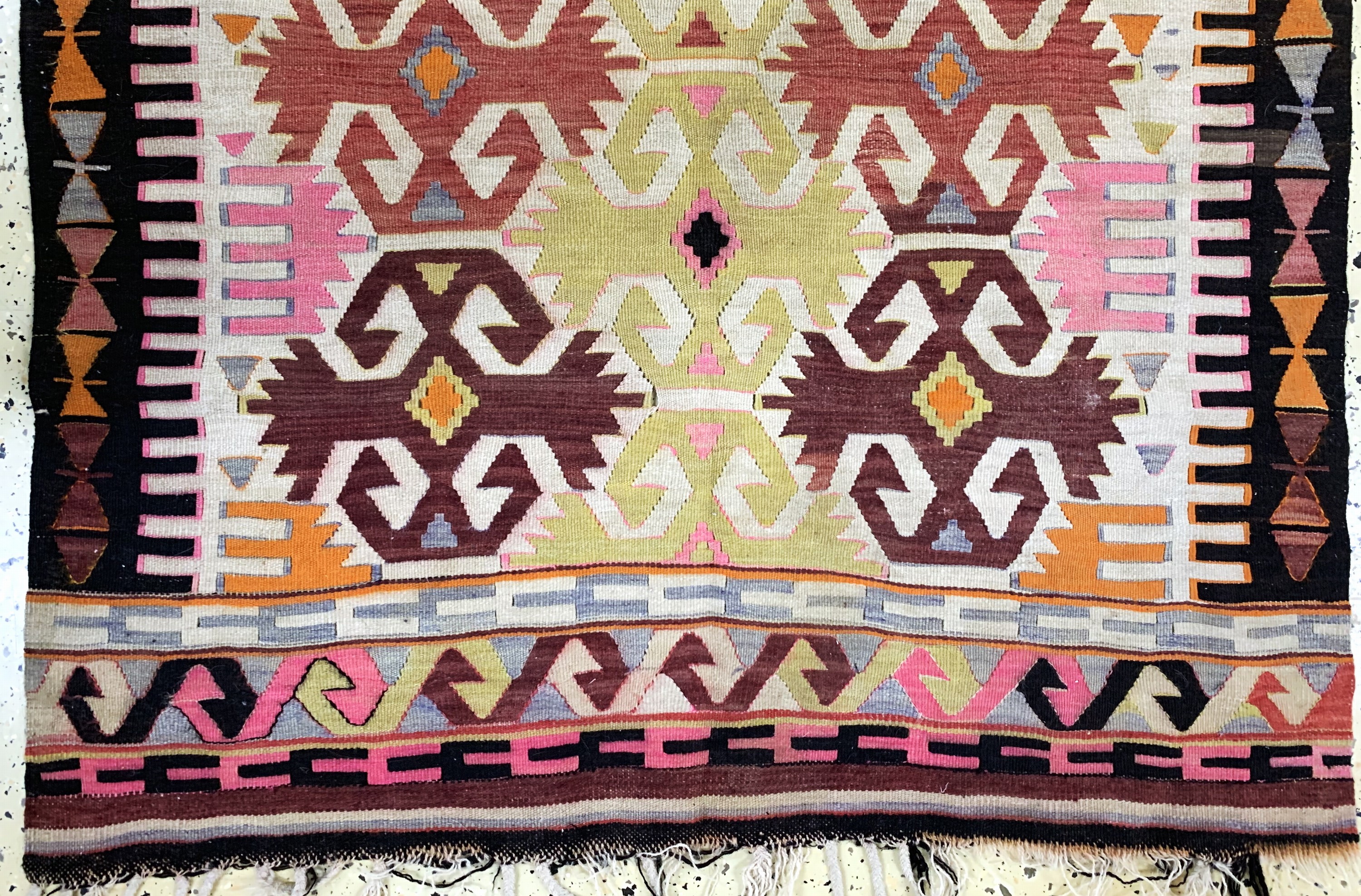 Detail c: Anatol Kelim alt, Türkei, Anfang 20.Jhd, Wolle auf Wolle, ca. 180 x 110 cm, EHZ: 2