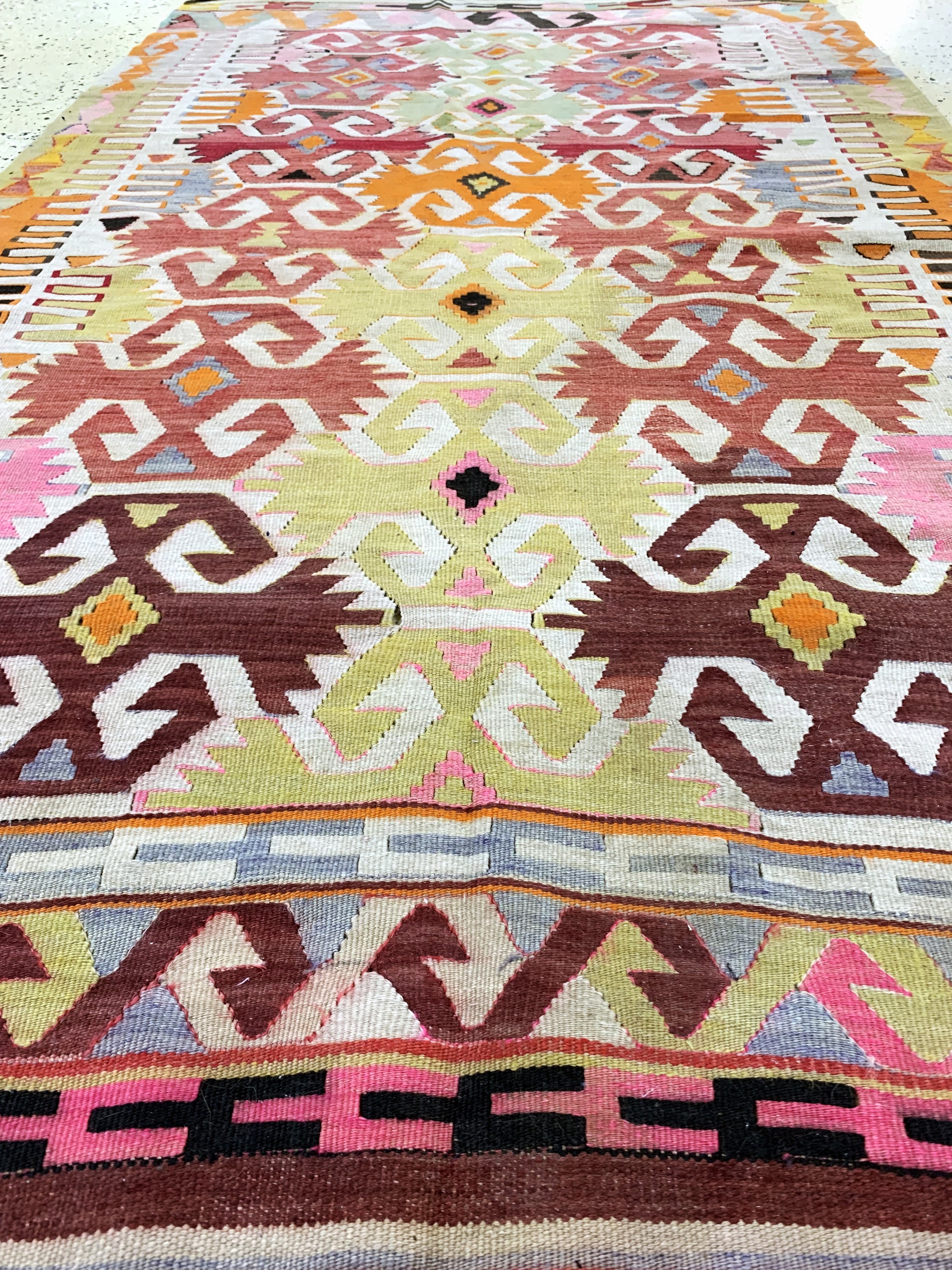 Detail d: Anatol Kelim alt, Türkei, Anfang 20.Jhd, Wolle auf Wolle, ca. 180 x 110 cm, EHZ: 2
