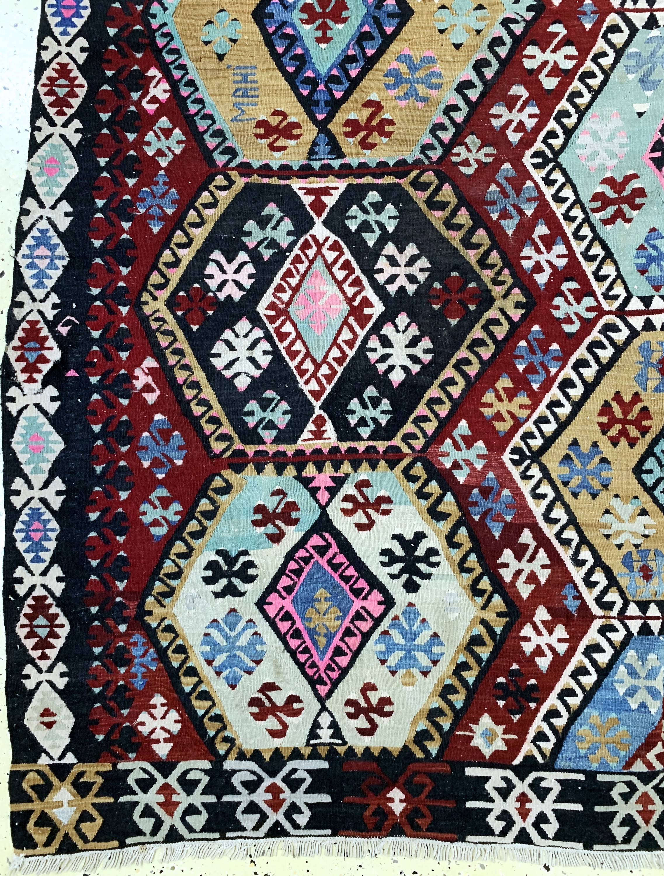 Detail b: Anatol Kelim alt(2 Bahnig), Türkei, Anfang 20.Jhd, Wolle auf Baumwolle, ca. 305 x 205 cm,EHZ: 2-3