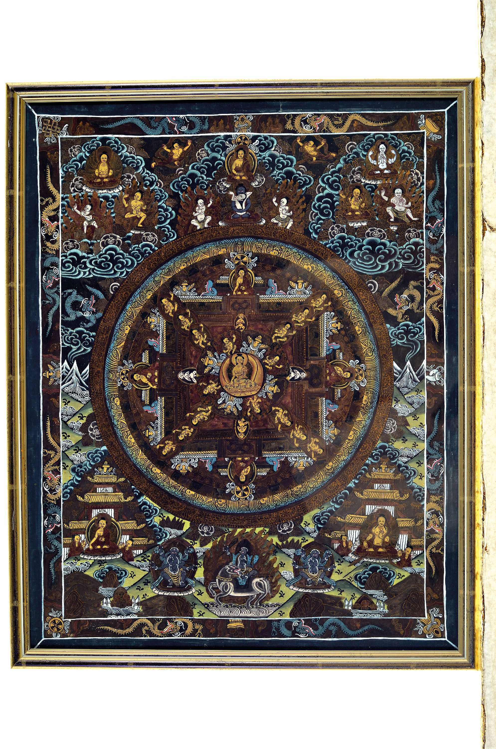 Detail a: 2 Andachtstücher/Thangka, 20. Jh., Shrinatji, Indien, ca. 62 x 52 cm und Thangka, wohl Nepal, 40 x 31 cm, beide gerahmt