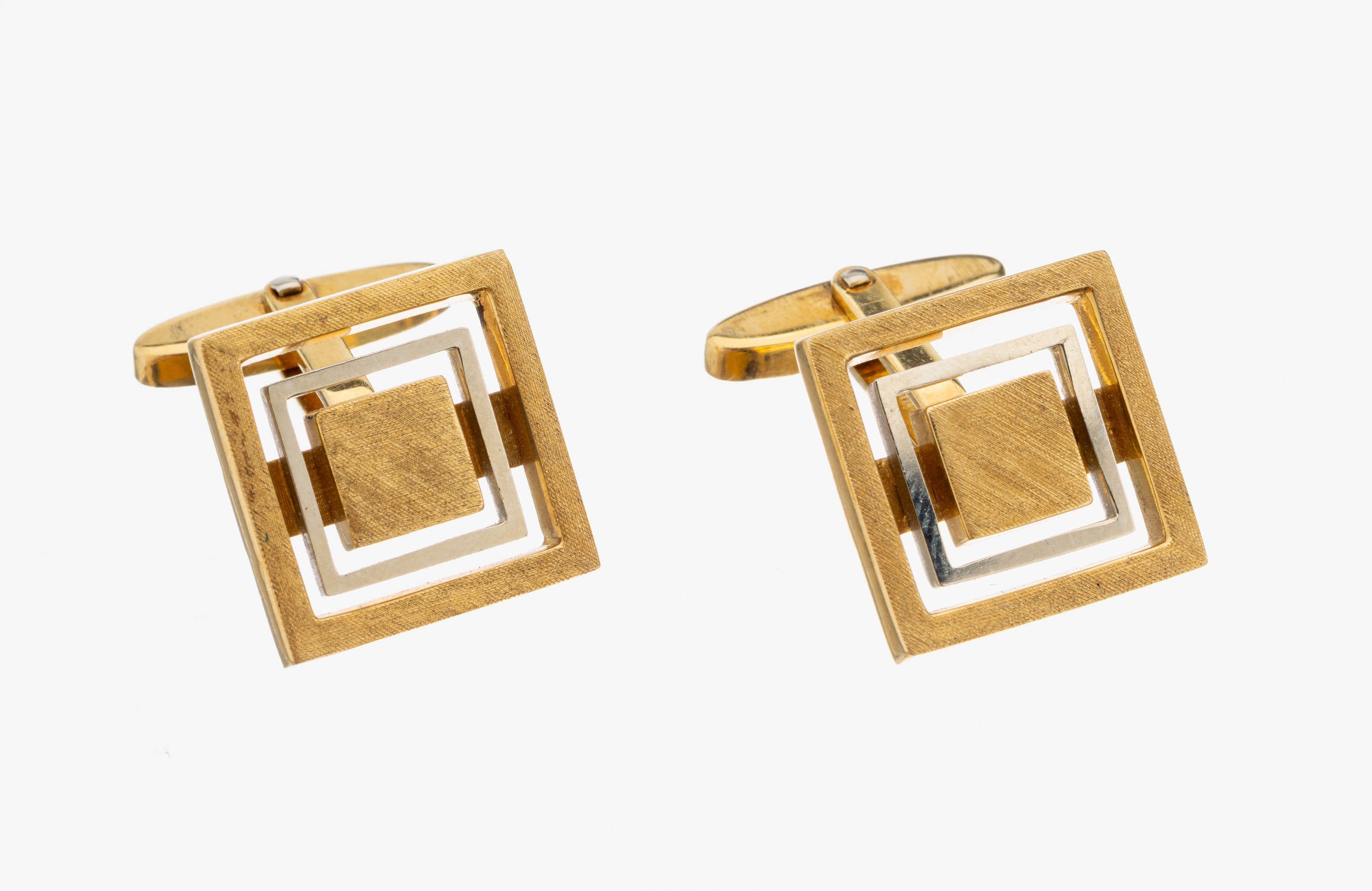 Paar 18 kt Gold Manschettenknöpfe, GG/WG 750/000, ausgefallenes Design, ca. 17.2 g