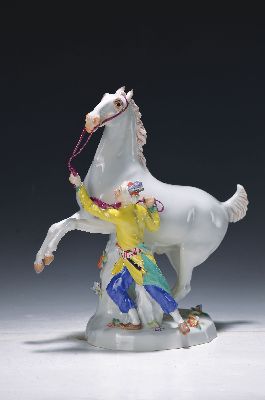 Image 26952980 - Pferdebändiger, Meissen, 80/90er Jahre, Porzellan, steigender Pferd mit Orientale, ...