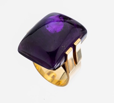 Image 14 kt Gold Amethyst-Ring, GG 585/000, rechteckiger Amethyst-Cabochon (besch.) ca. 40.0 ...