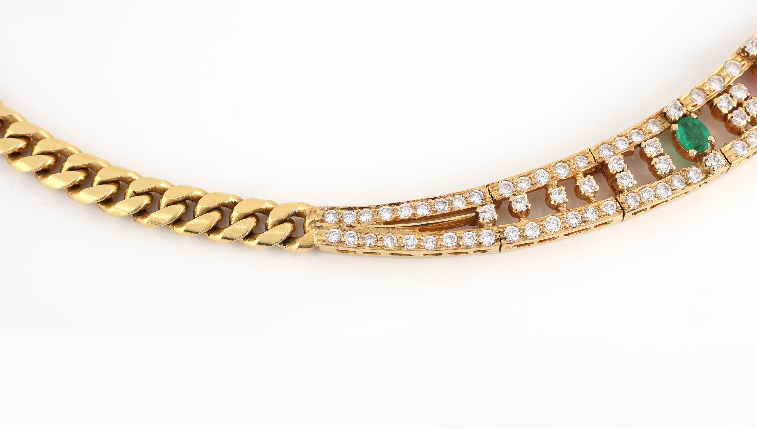 Detail c: 18 kt Gold Farbstein-Brillant-Collier, GG 750/000, 5 Smaragde, 4 Rubine und 4 Saphire in versch. Schliffformen (Tropfen, Emerald Cut, ovalfacett.) ...