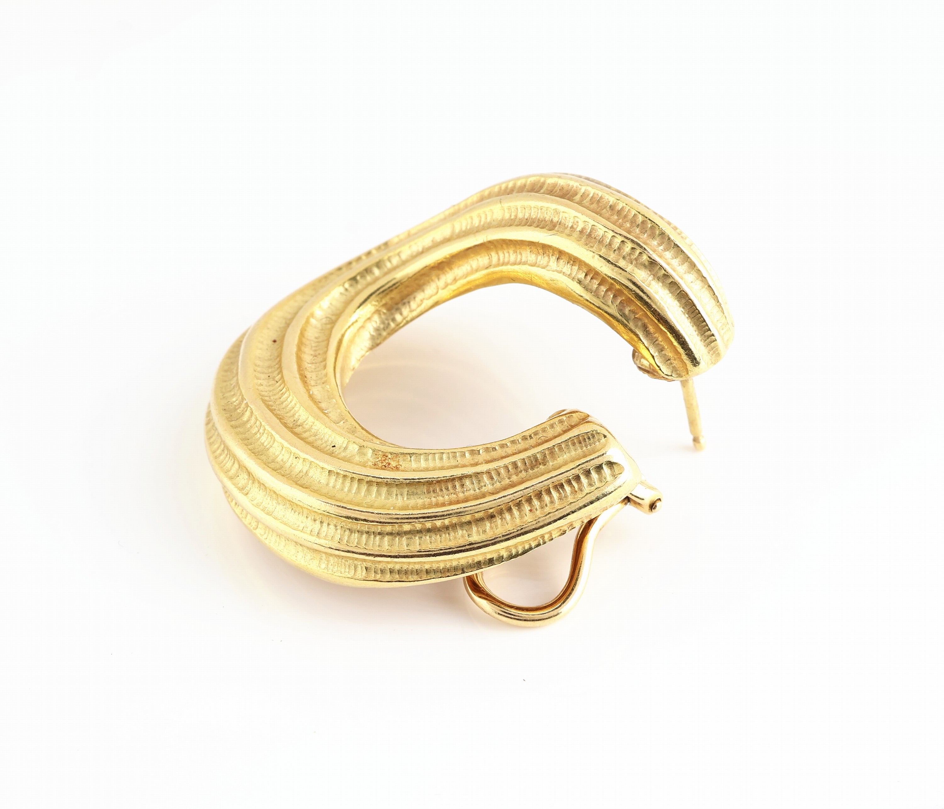 Detail c: Paar 18 kt Gold ANDREW GRIMA Ohrstecker, GG750/000, Rillendekor, D. ca. 3 cm, Clipbrisuren, sign., ca. 17.3 g