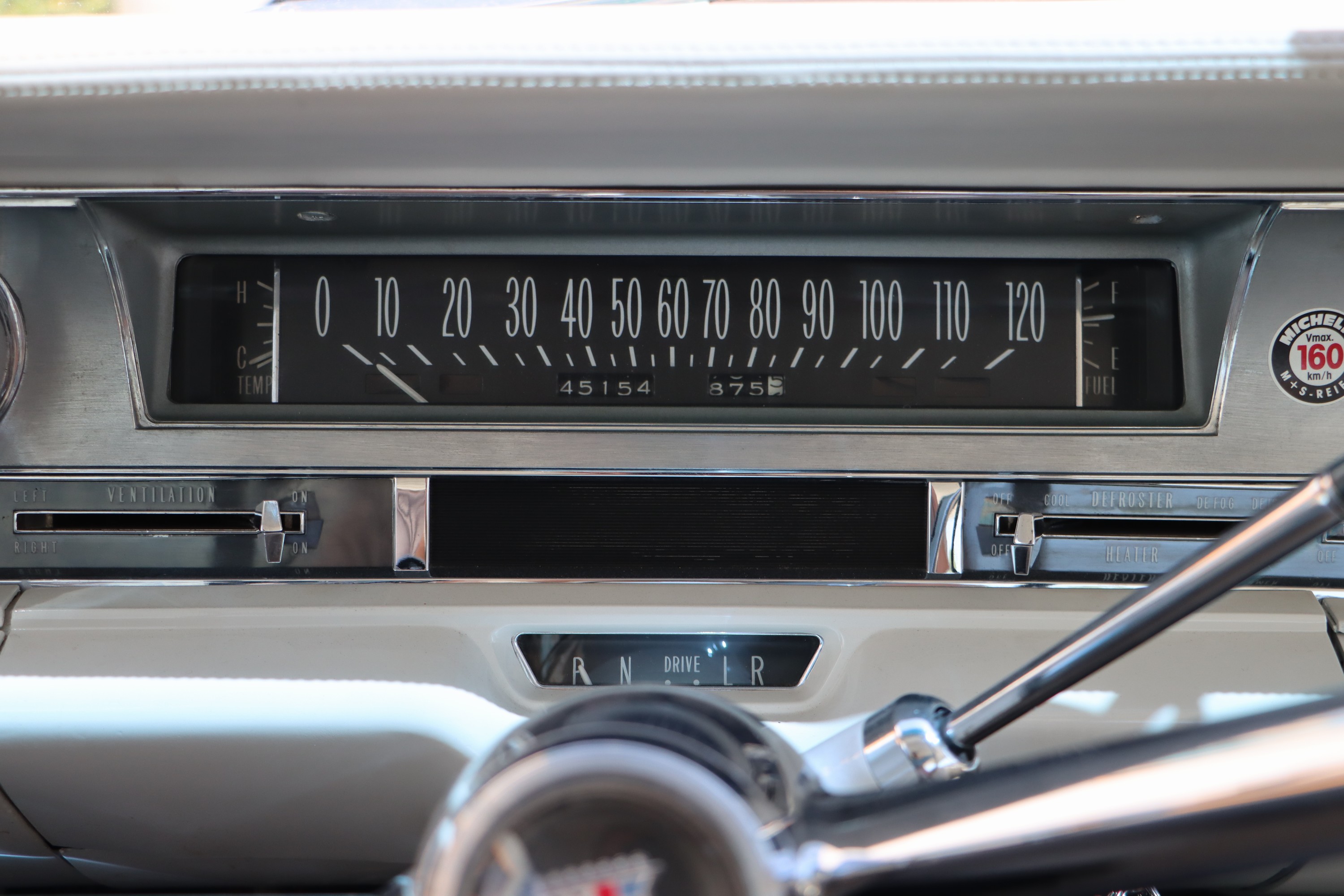 Detail e: Cadillac Serie 62 Coupé de Ville, Fahrgestellnummer: 62G072982, EZ 07/1962, 2 Halter im deutschen Brief eingetragen, Laufleistung ca. 45.155 miles, ...