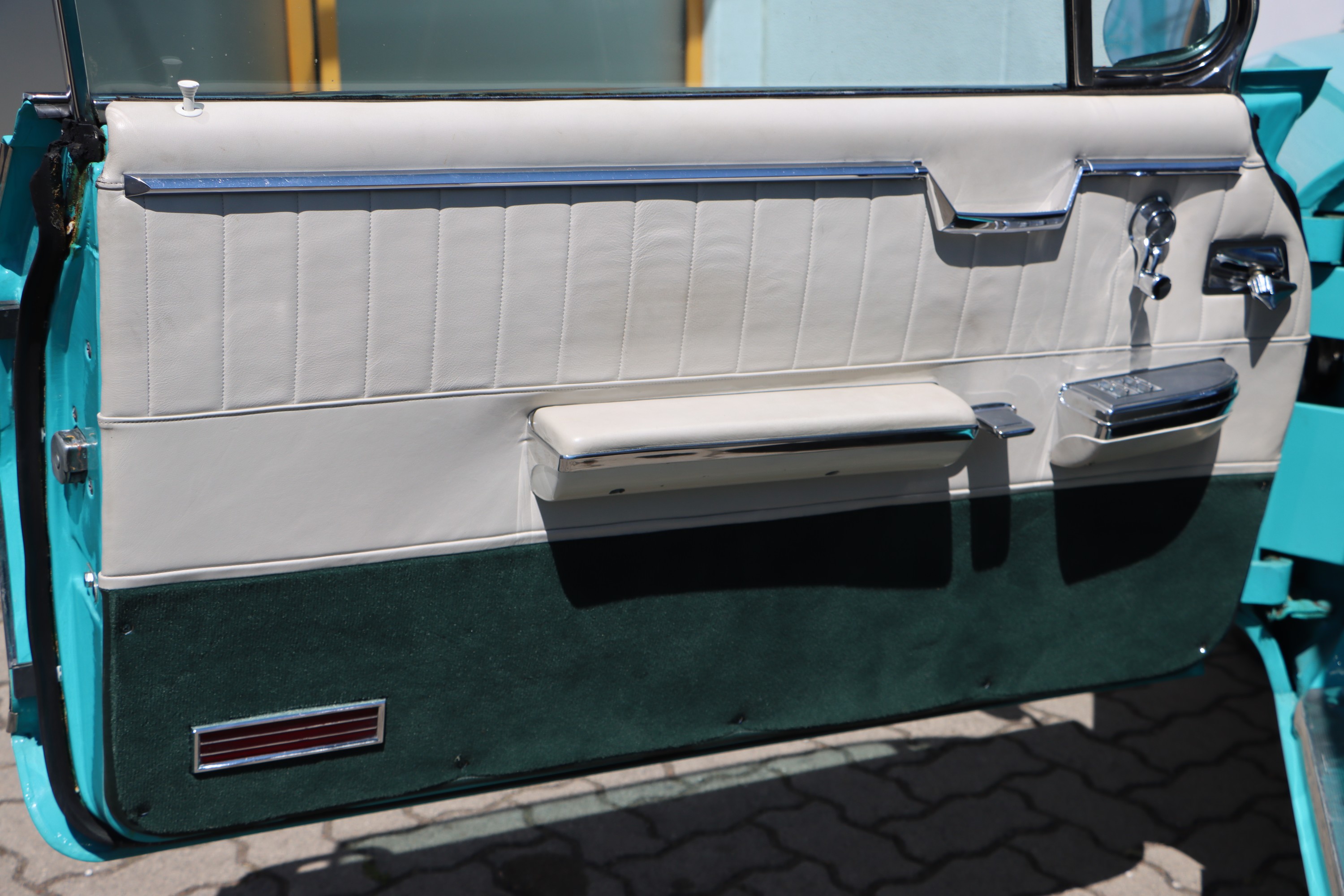 Detail h: Cadillac Serie 62 Coupé de Ville, Fahrgestellnummer: 62G072982, EZ 07/1962, 2 Halter im deutschen Brief eingetragen, Laufleistung ca. 45.155 miles, ...