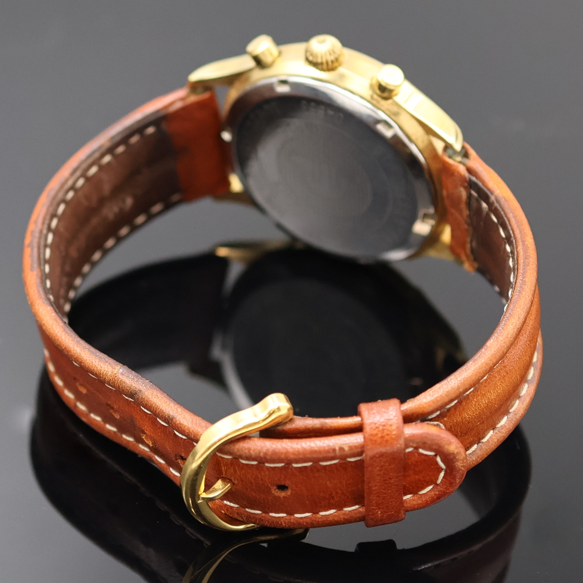 Detail b: MAURICE LACROIX Les Classique vergoldeter Armbandchronograph Referenz 04663, Schweiz um 2000, quarz, Boden verschr., orig. Lederband m. Dornschl., ...