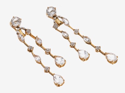Image Paar 18 kt Gold Brillant-Topas-Ohrgehänge, GG 750/000, 64 Brillanten zus. ca. 0.39 ...