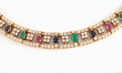 26953116a - 18 kt Gold Farbstein-Brillant-Collier, GG 750/000, 5 Smaragde, 4 Rubine und 4 Saphire ...