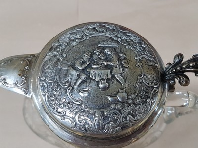 26953181c - Weinkrug mit Silbermontur, deutsch, Ende 19. Jh., 800er, Glaskorpus geschliffen, Dekor ...
