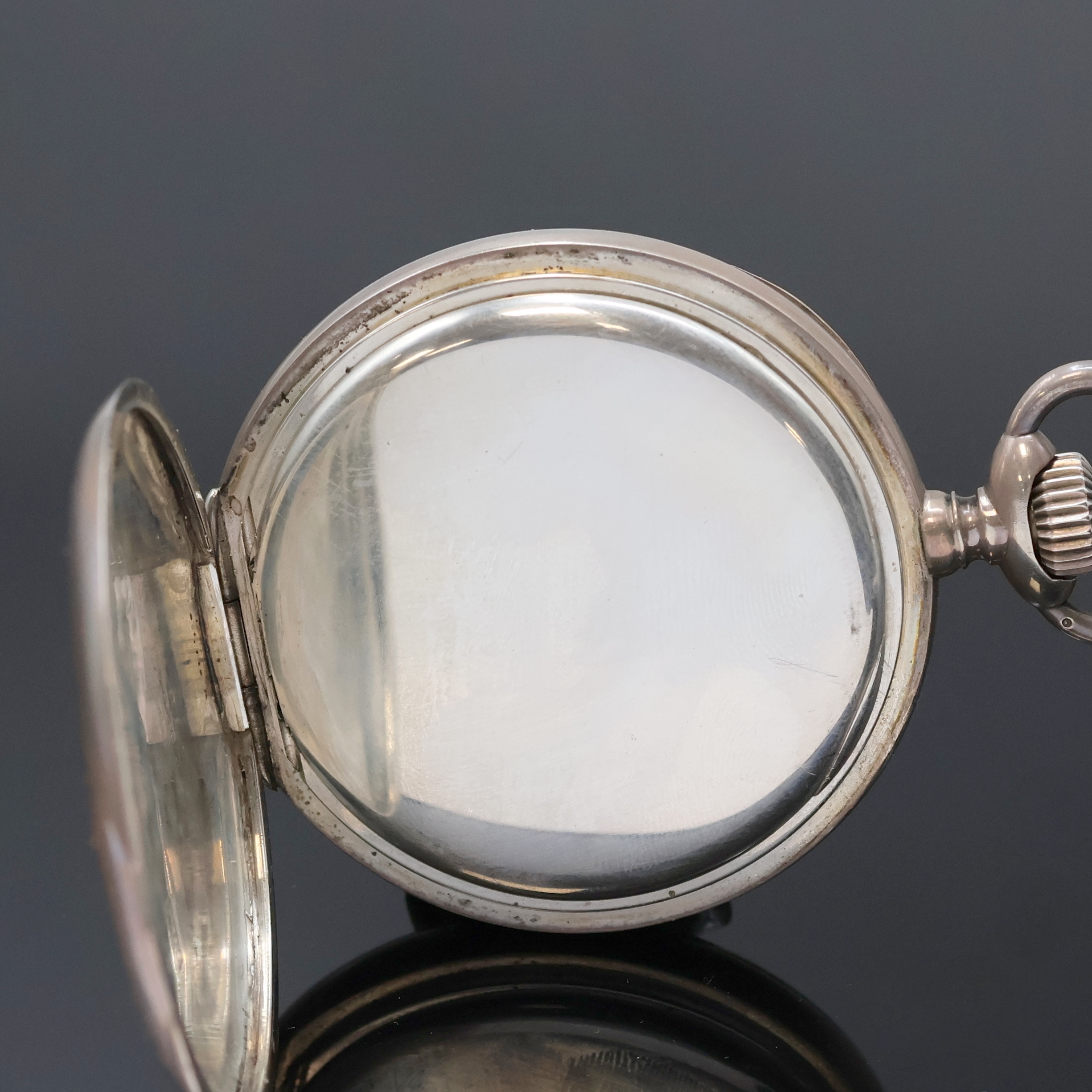Detail c: VACHERON & CONSTANTIN große Beobachtungsuhr Kaliber 162 mit Gangreserveanzeige, Schweiz um 1945, glattes Sterlingsilber Scharniergeh., Glasrand ...