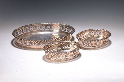 Image 26953300 - 3 Korbschalen aus Silber, Sener, Türkei, 20. Jh., 800er, Wandung mit ...