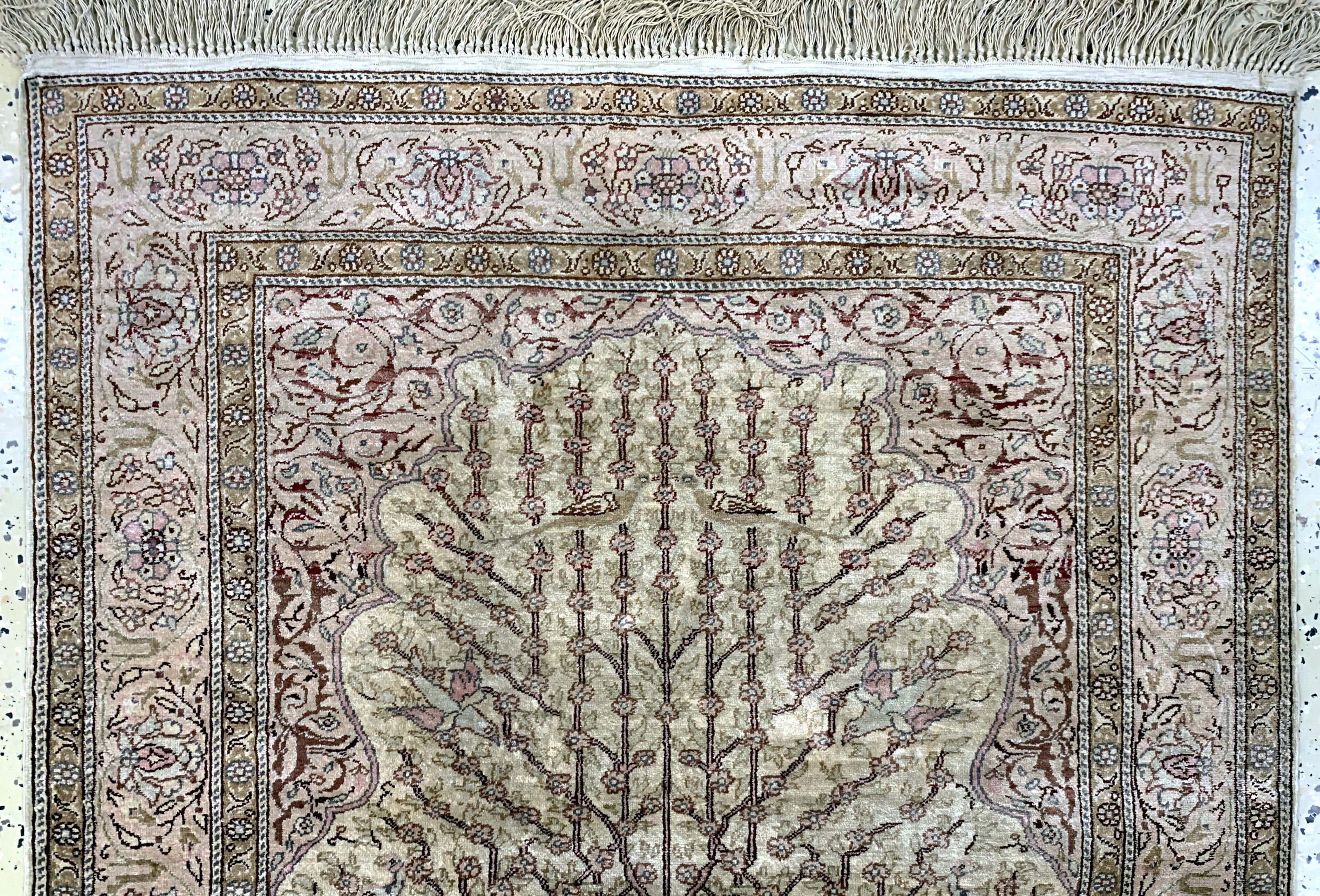 Detail b: Kayseri Seide, Türkei, Mitte 20.Jhd, reine Naturseide, ca. 140 x 93 cm, EHZ: 2