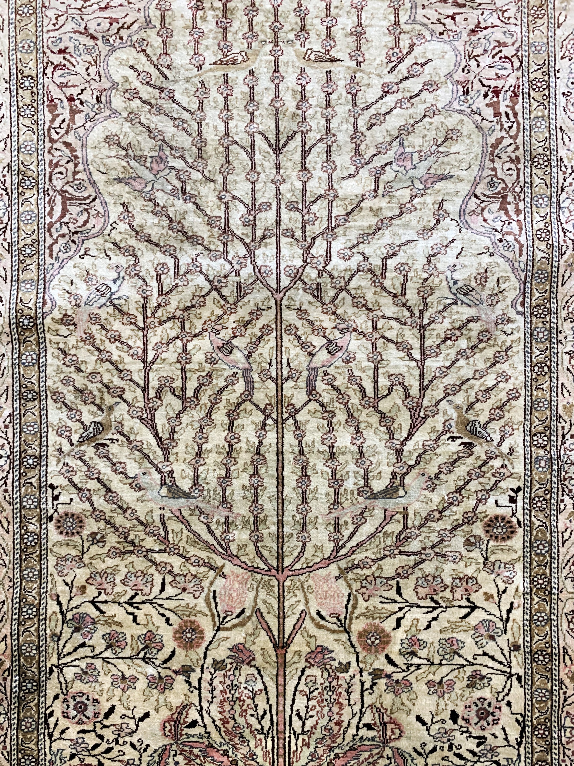 Detail c: Kayseri Seide, Türkei, Mitte 20.Jhd, reine Naturseide, ca. 140 x 93 cm, EHZ: 2