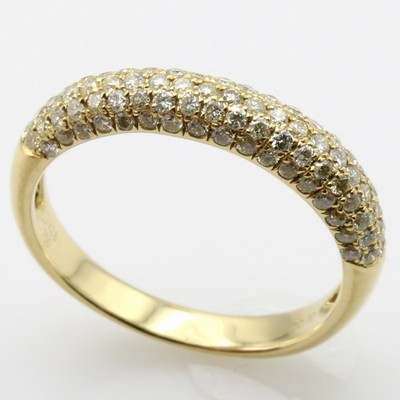 Image Ring mit Brillanten, GG 750/000, 95 Brill. zus. ca. 0.70 ct feines Weiß/si, RW ca. ...