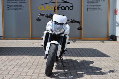 26954850a - Yamaha FZ1-N, Fahrgestellnummer: JYARN16H000000443, EZ 12/2011, Laufleistung ca. 9.462 ...