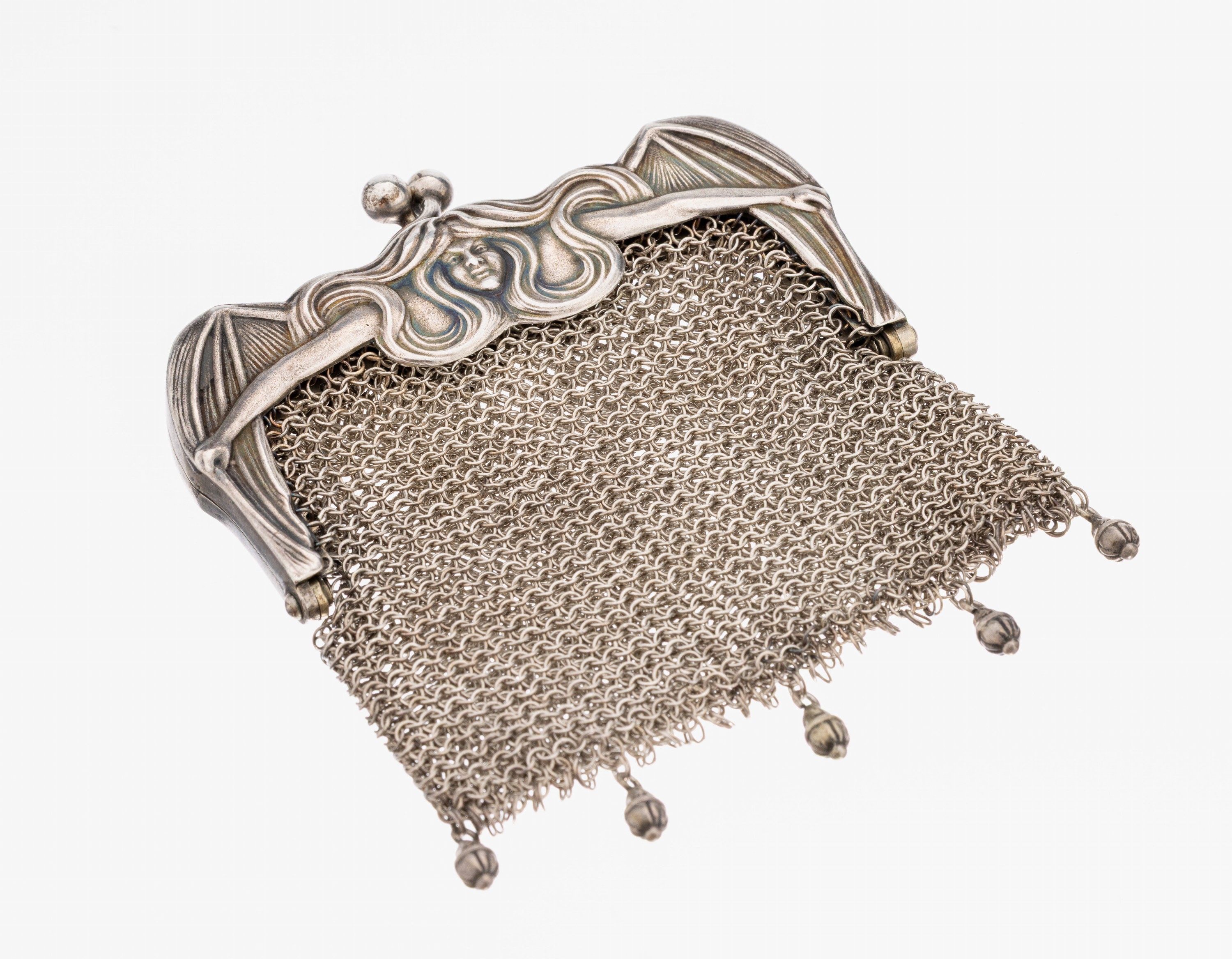Ausgefallenes Jugendstil-Geldtäschchen, Frankreich um 1900, 800er Silber, Eberkopf- punzen, Meistermarke in Raute, verschlagen wohl BAUDET, Bügel ...