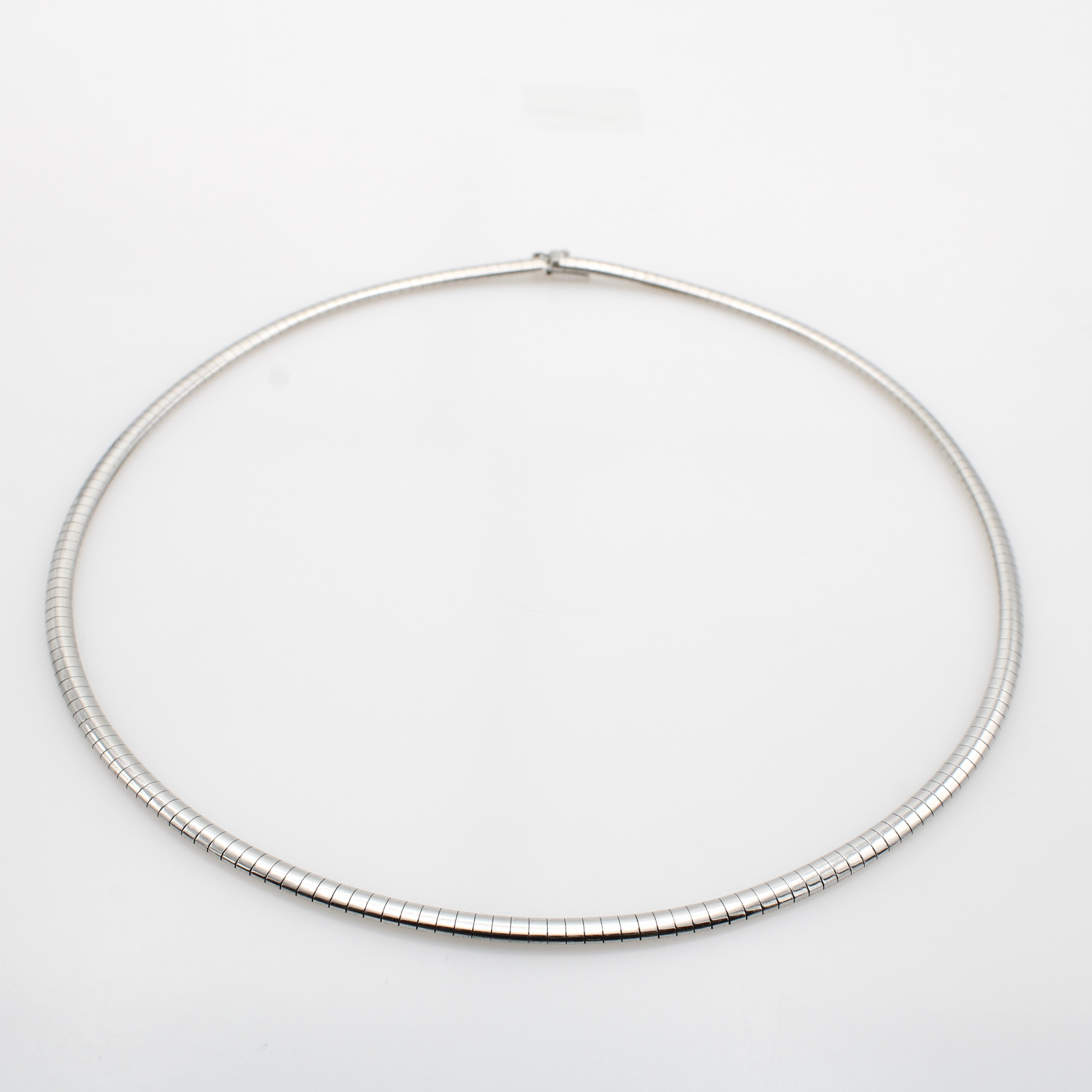 Image 26955058 - Omegahalsreif, WG 585/000, Kastenschl. m. Sicherheitsacht, B. ca. 4 mm, L. ca. 45 cm