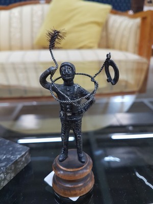 26955051c - Zwei Metallgussskulpturen, Schornstein- oder Kaminfeger, 20.Jh., 1x Bronze auf ...