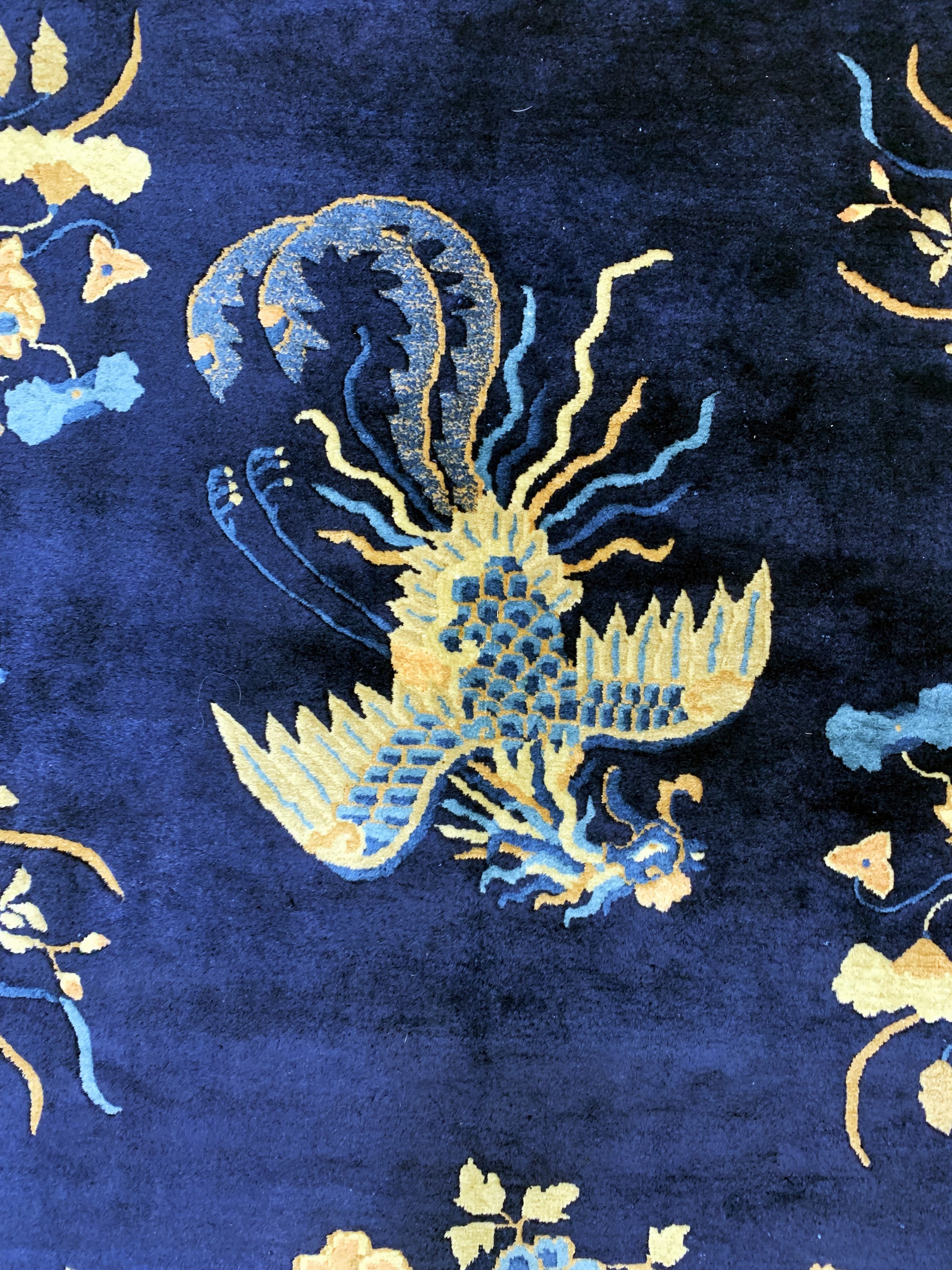 Detail c: Antiker Peking"Phönix", China, um 1900, Wolle auf Baumwolle, ca. 280 x 185 cm, gereinigt, EHZ: 2