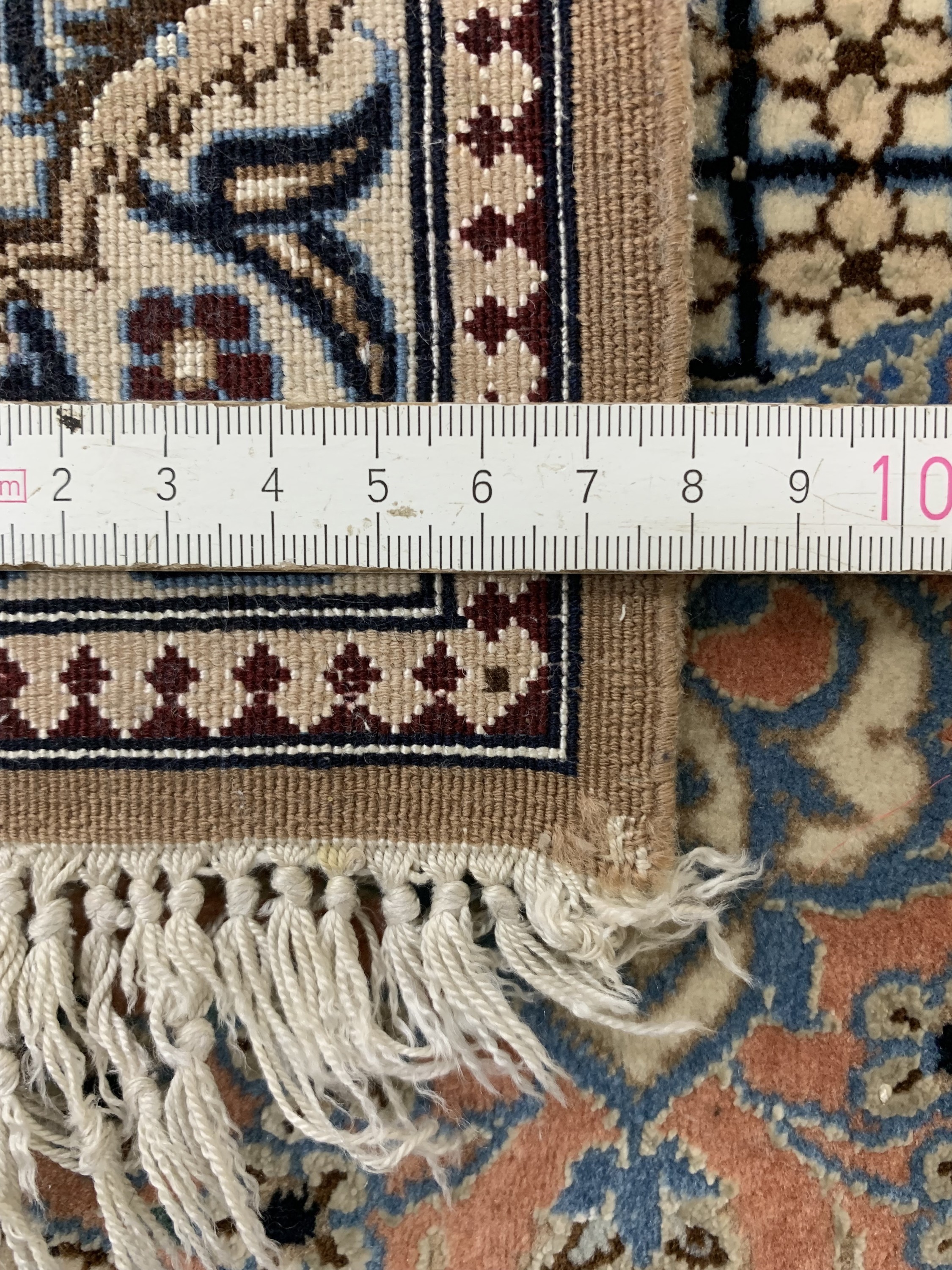 Detail e: Nain fein(6 La), Persien, Mitte 20.Jhd, Korkwolle mit Seide, ca. 89 x 60 cm, ca. 1,0 Mio. Kn/qm, EHZ: 2