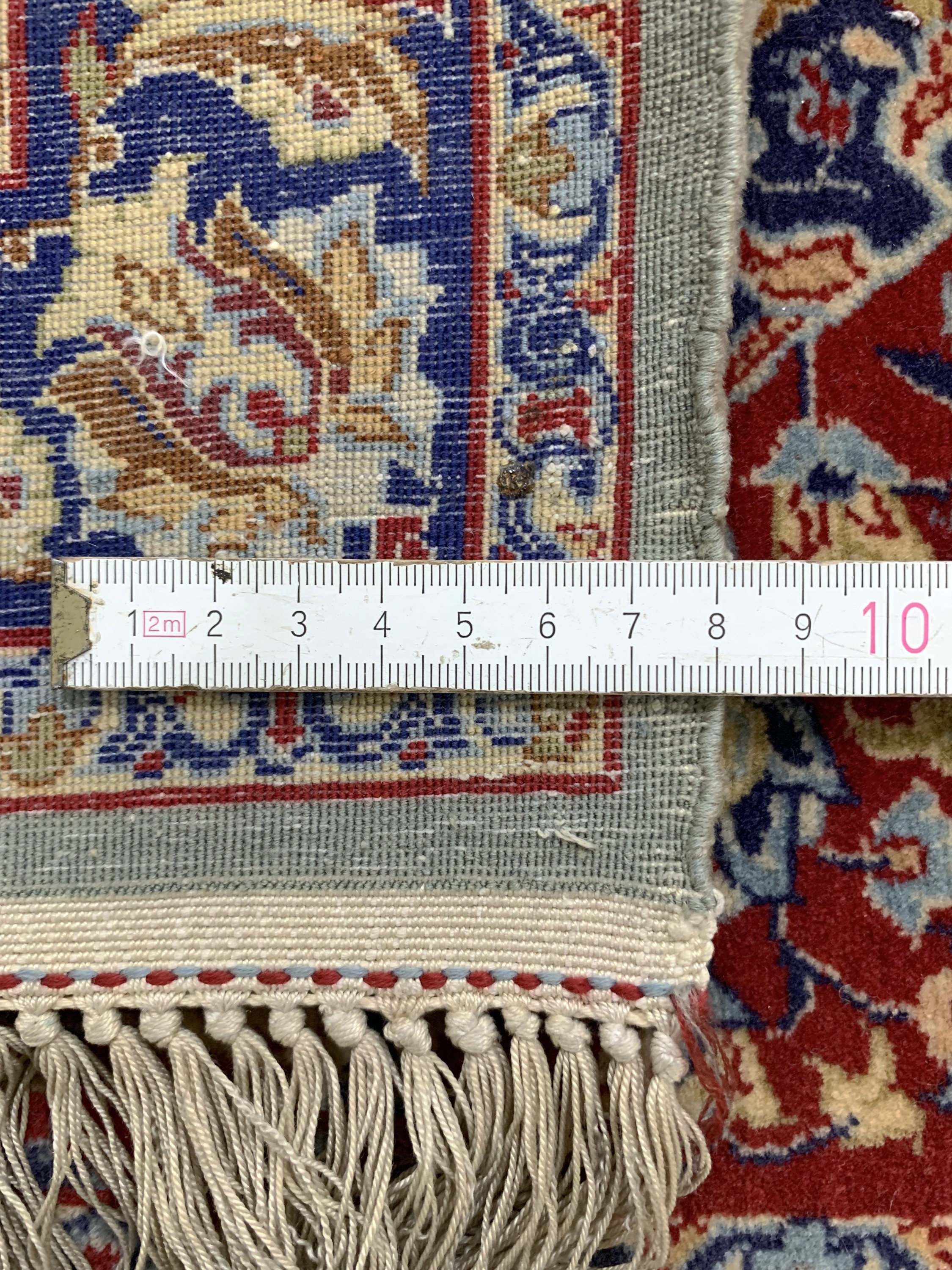 Detail e: Esfahan fein, Persien, Mitte 20.Jhd, Korkwolle auf Seide, ca. 101 x 69 cm, ca. 1,0 Mio. Kn/qm, EHZ: 1-2