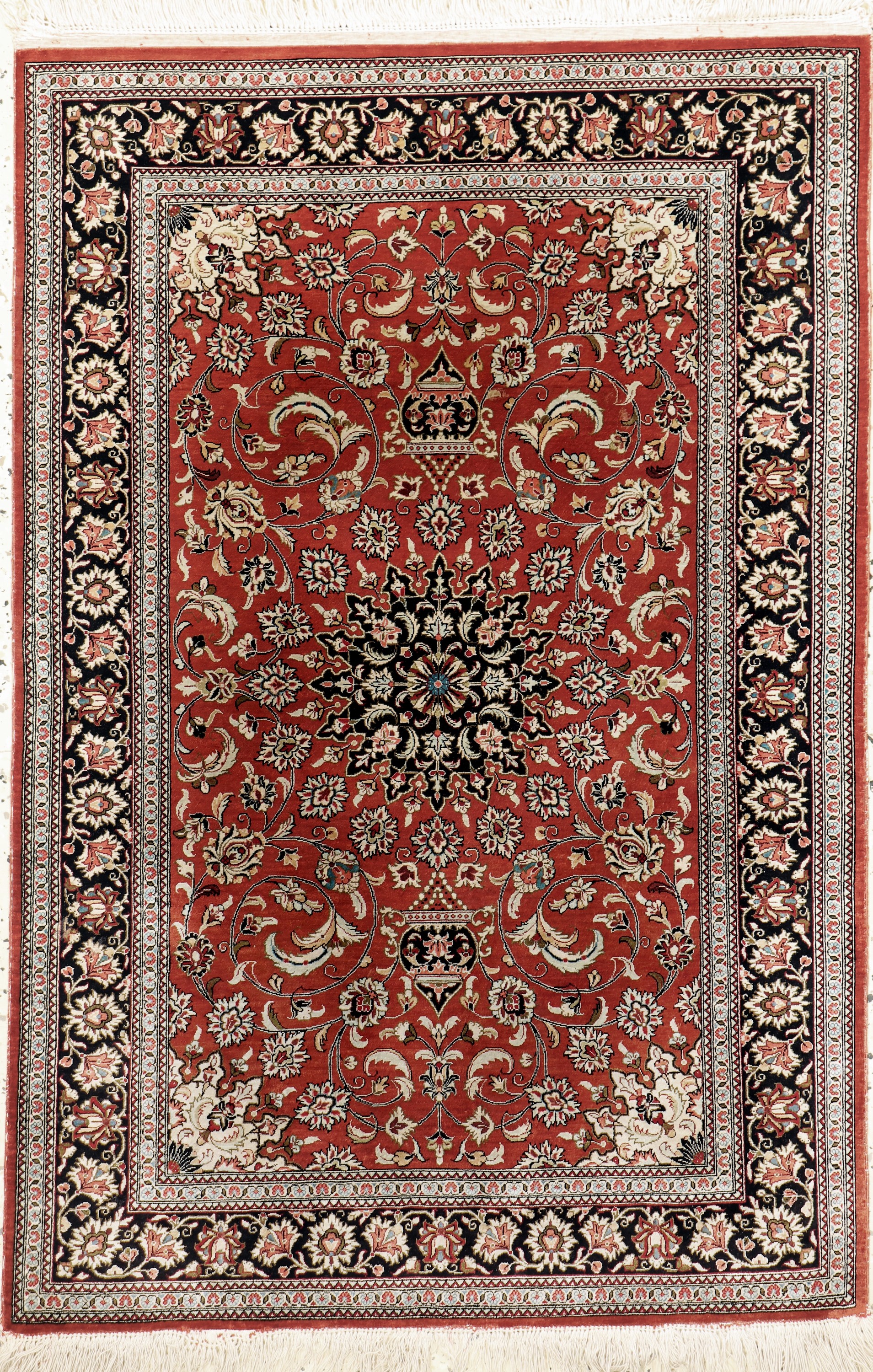 Ghom Seide fein, Persien, Ende 20.Jhd, reine Naturseide, ca. 113 x 77 cm, ca. 1,0 Mio. Kn/qm, EHZ: 1-2