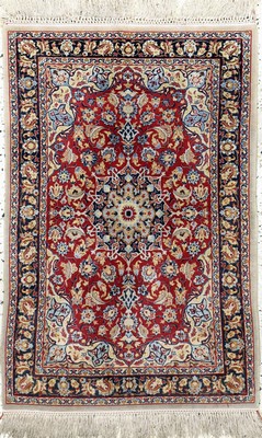 Image Esfahan fein, Persien, Mitte 20.Jhd, Korkwolle auf Seide, ca. 101 x 69 cm, ca. 1,0 Mio. ...