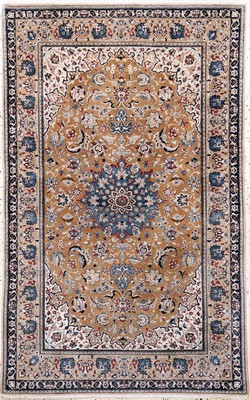 Image Nain fein(6 La), Persien, Mitte 20.Jhd, Korkwolle mit Seide, ca. 169 x 106 cm, ca. ...