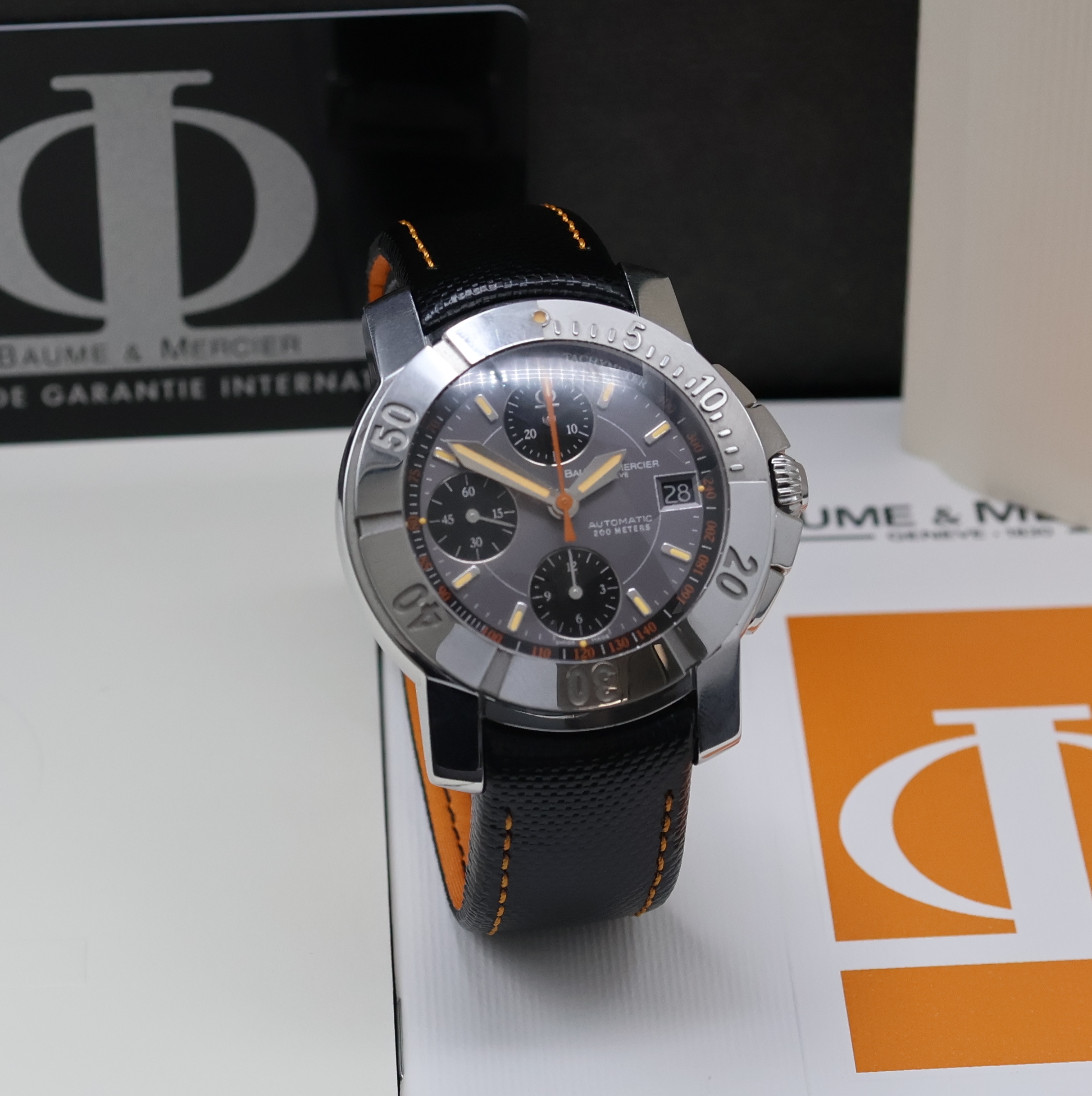 Detail b: BAUME & MERCIER Armbandchronograph Capeland Referenz 65405, Schweiz verk. lt. Pap. 12/2003, Automatik, Lünette eins. rast. drehb., Boden u. Krone ...