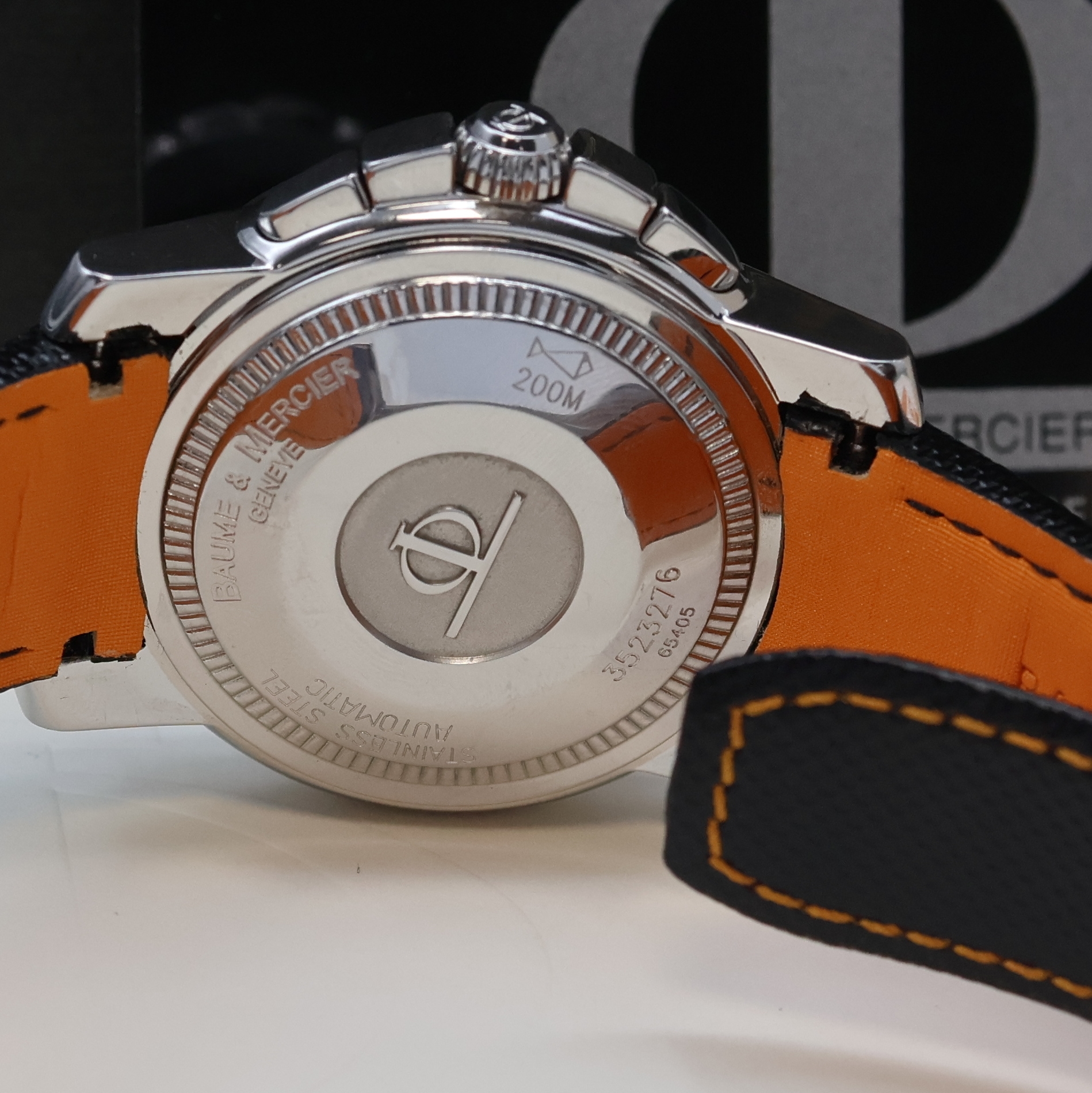 Detail e: BAUME & MERCIER Armbandchronograph Capeland Referenz 65405, Schweiz verk. lt. Pap. 12/2003, Automatik, Lünette eins. rast. drehb., Boden u. Krone ...