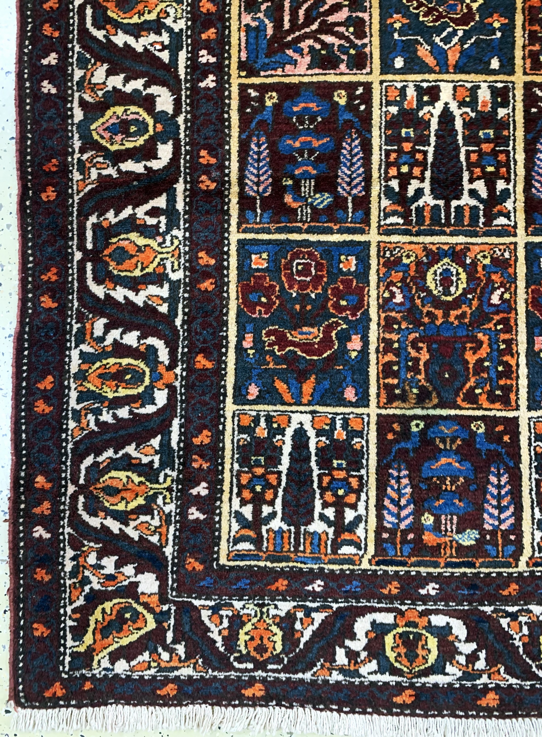 Detail b: Bachtiar, Persien, Mitte 20.Jhd, Wolle auf Baumwolle, ca. 300 x 207 cm, EHZ: 2