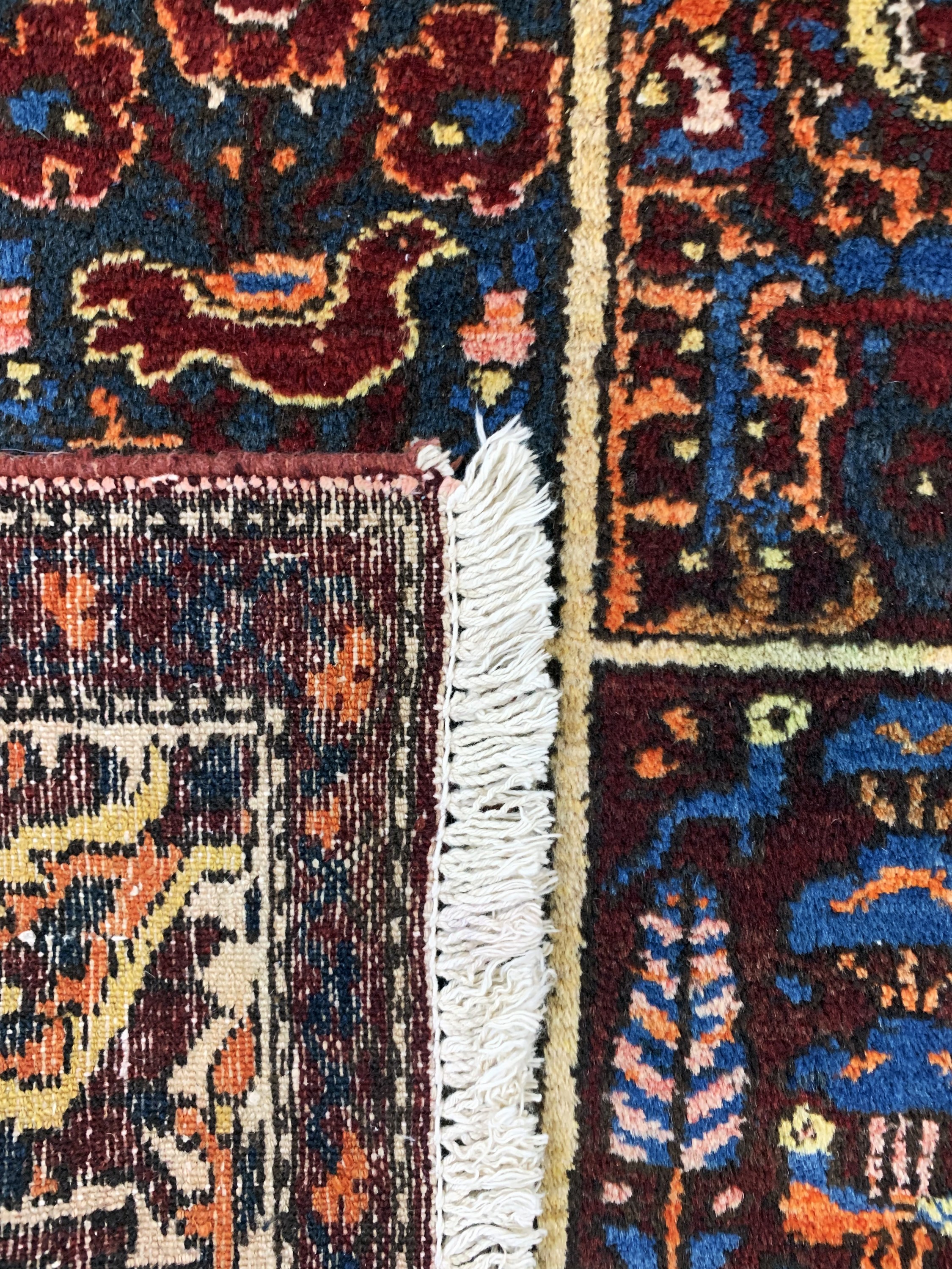 Detail g: Bachtiar, Persien, Mitte 20.Jhd, Wolle auf Baumwolle, ca. 300 x 207 cm, EHZ: 2