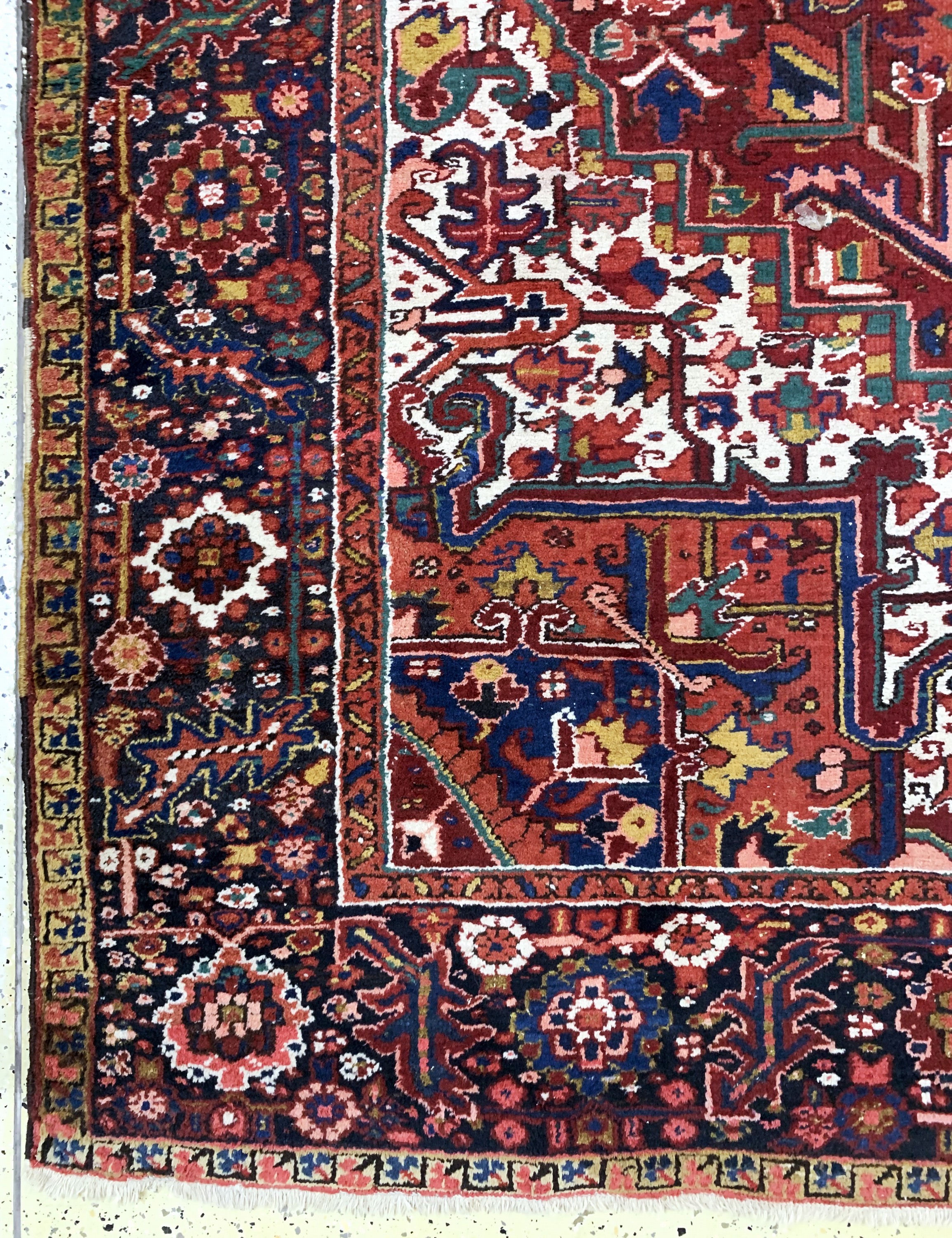 Detail b: Heriz alt, Persien, Anfang 20.Jhd, Wolle auf Baumwolle, ca. 365 x 275 cm, EHZ: 3