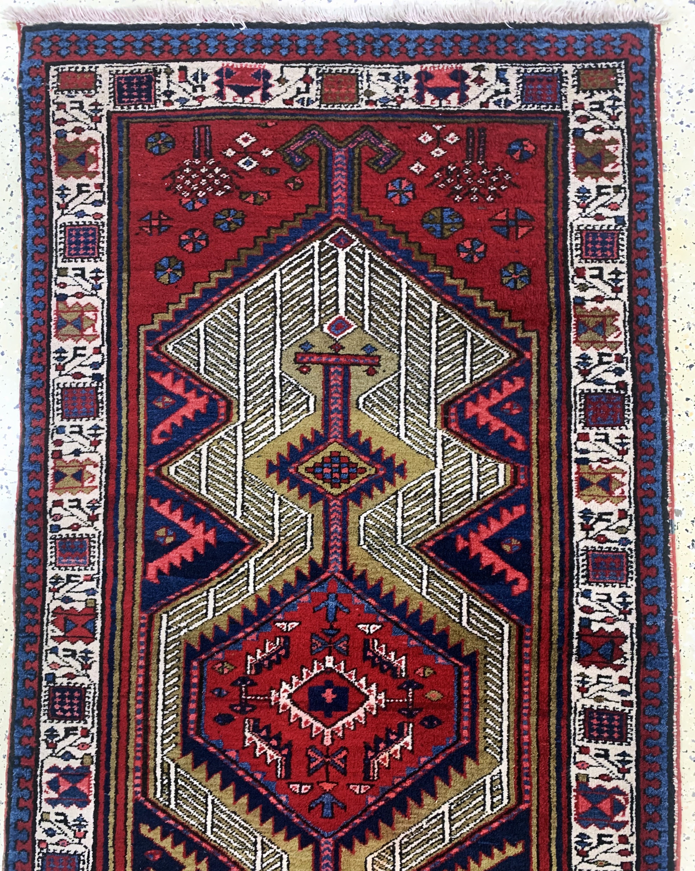 Detail a: Meschgin, Persien, Mitte 20.Jhd, Wolle auf Baumwolle, ca. 310 x 108 cm, EHZ: 2