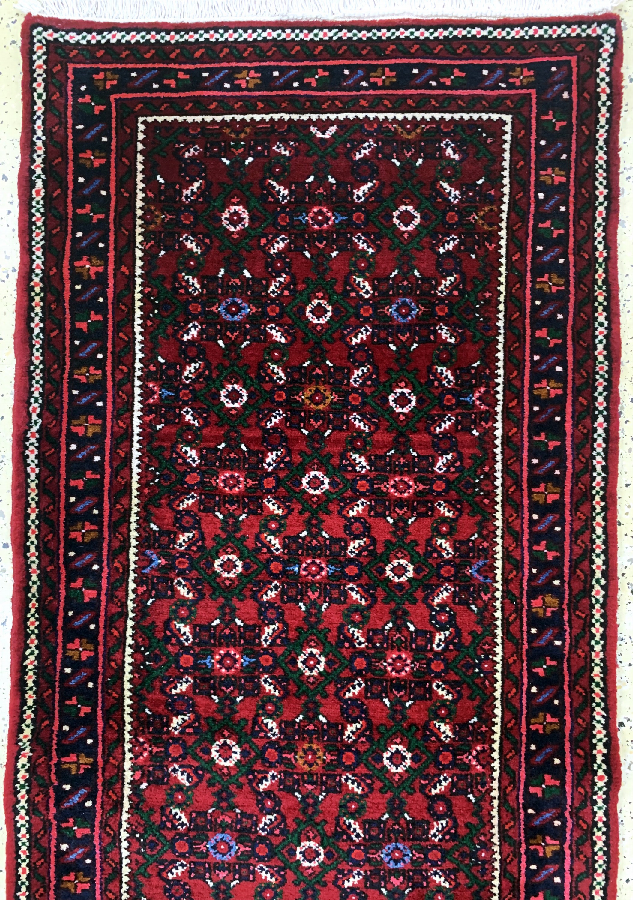 Detail a: Hosseinabad, Persien, Ende 20.Jhd, Wolle auf Baumwolle, ca. 514 x 87 cm, nahezu neuwertig.