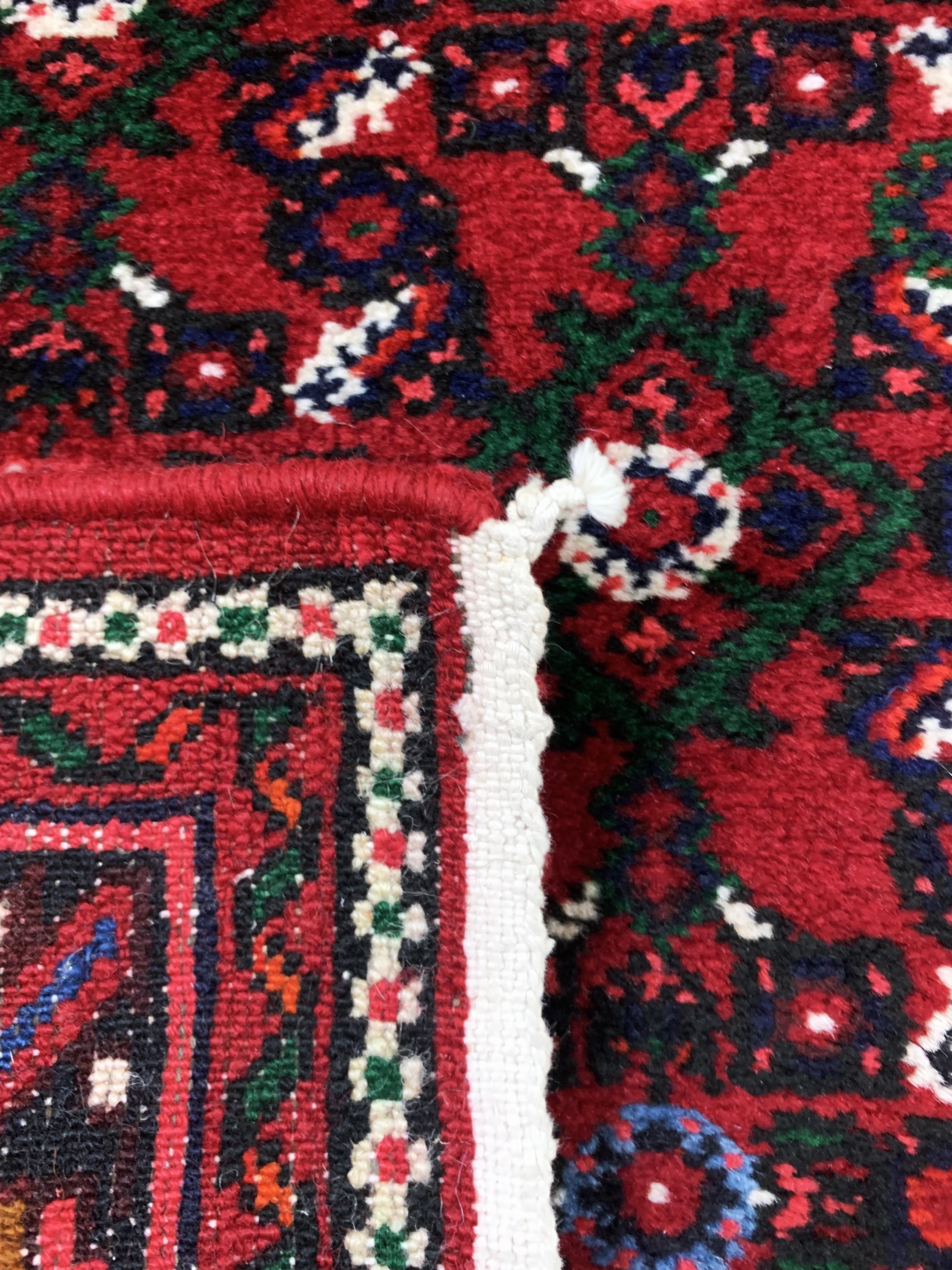 Detail f: Hosseinabad, Persien, Ende 20.Jhd, Wolle auf Baumwolle, ca. 514 x 87 cm, nahezu neuwertig.