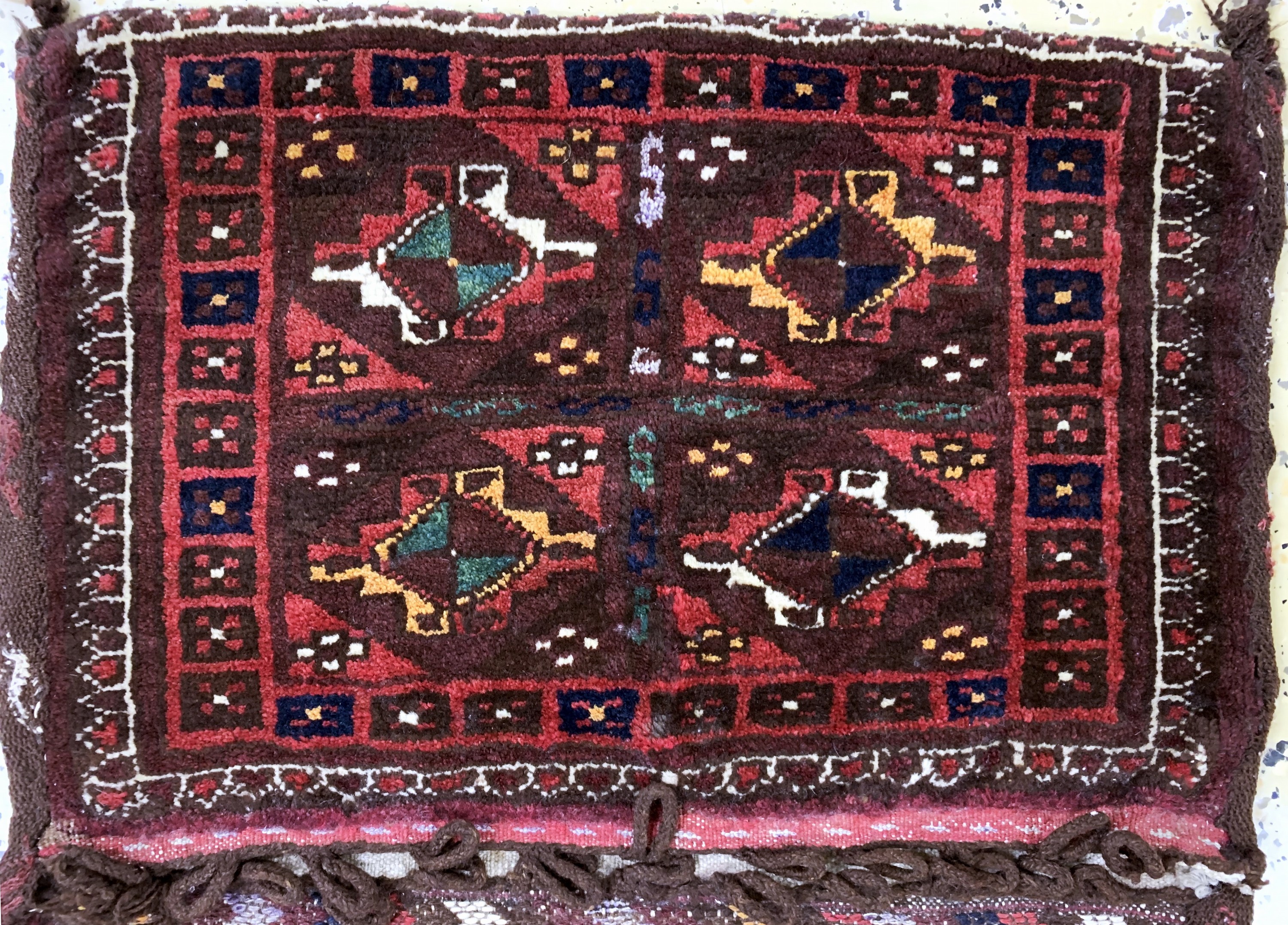 Detail c: 2 Lots, Doppelttasche, Turkmenistan, um 1900,Wolle auf Wolle, ca. 97 x 57 cm, Pfeiltaschenfront, 93 x 20 cm, EHZ: 3