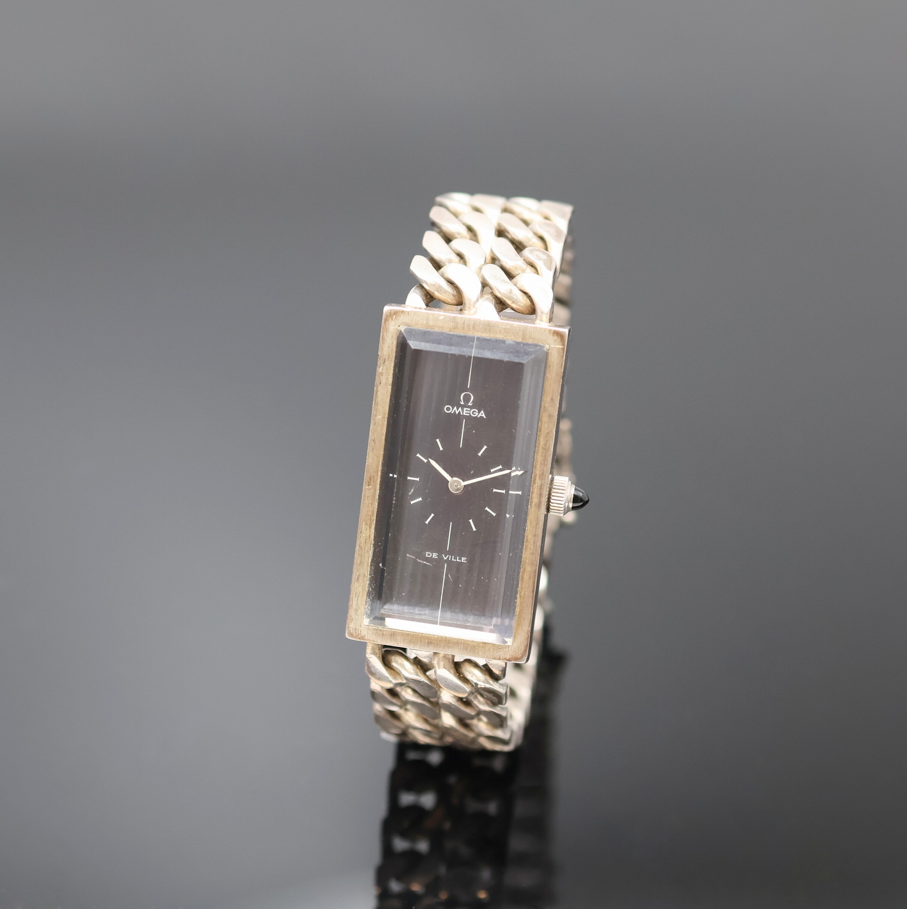 OMEGA De Ville Armbanduhr aus der Serie "Jeux d´ Argent" Referenz 8269, Handaufzug, Schweiz um 1972, 2-teil., massives 925er Silbergeh. ...