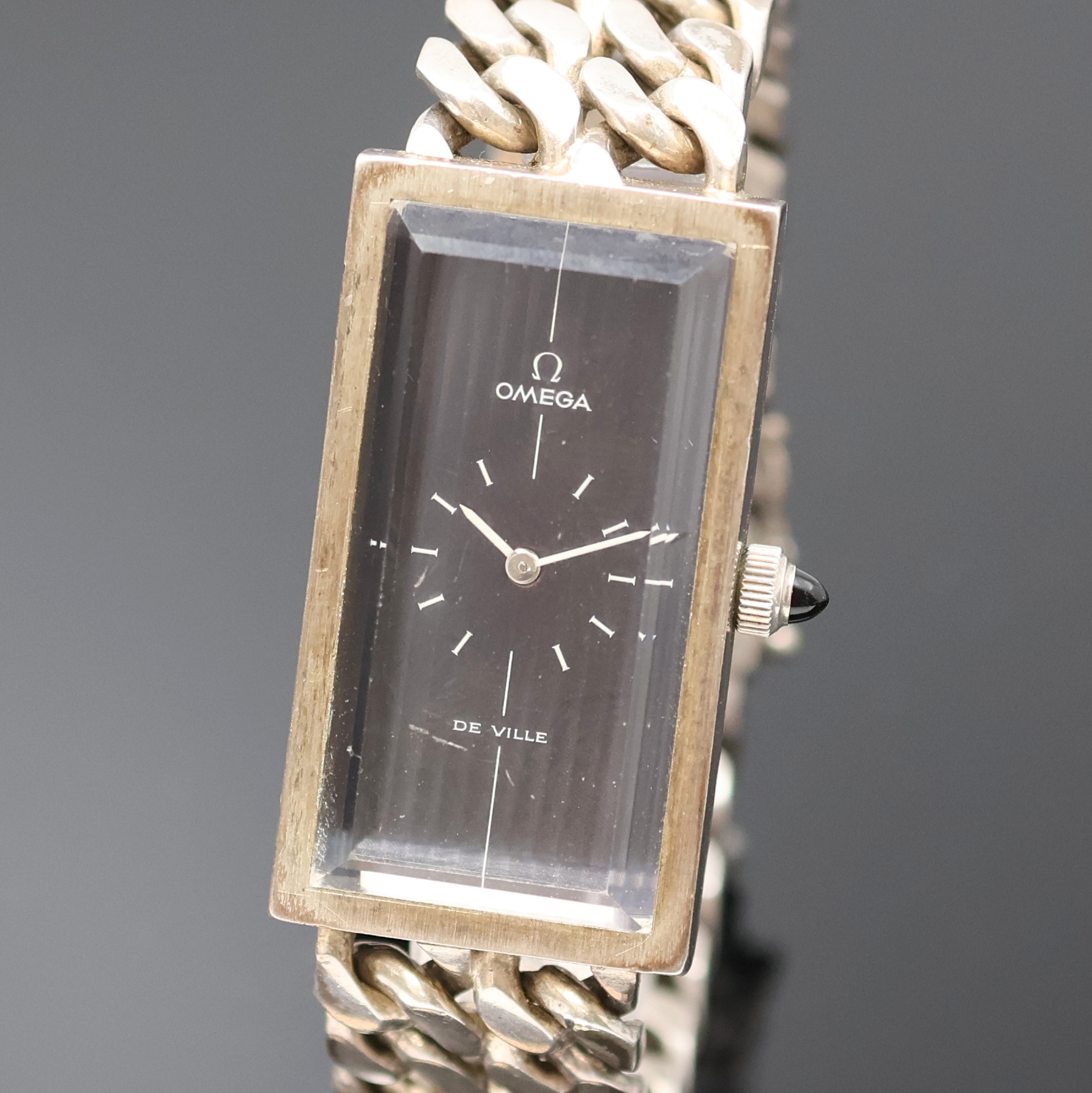 Detail a: OMEGA De Ville Armbanduhr aus der Serie "Jeux d´ Argent" Referenz 8269, Handaufzug, Schweiz um 1972, 2-teil., massives 925er Silbergeh. ...