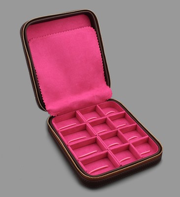 26957766b - Reiseetui für Schmuck und Uhren, dunkelbraunes Kunstleder, fuchsiafarb. ...