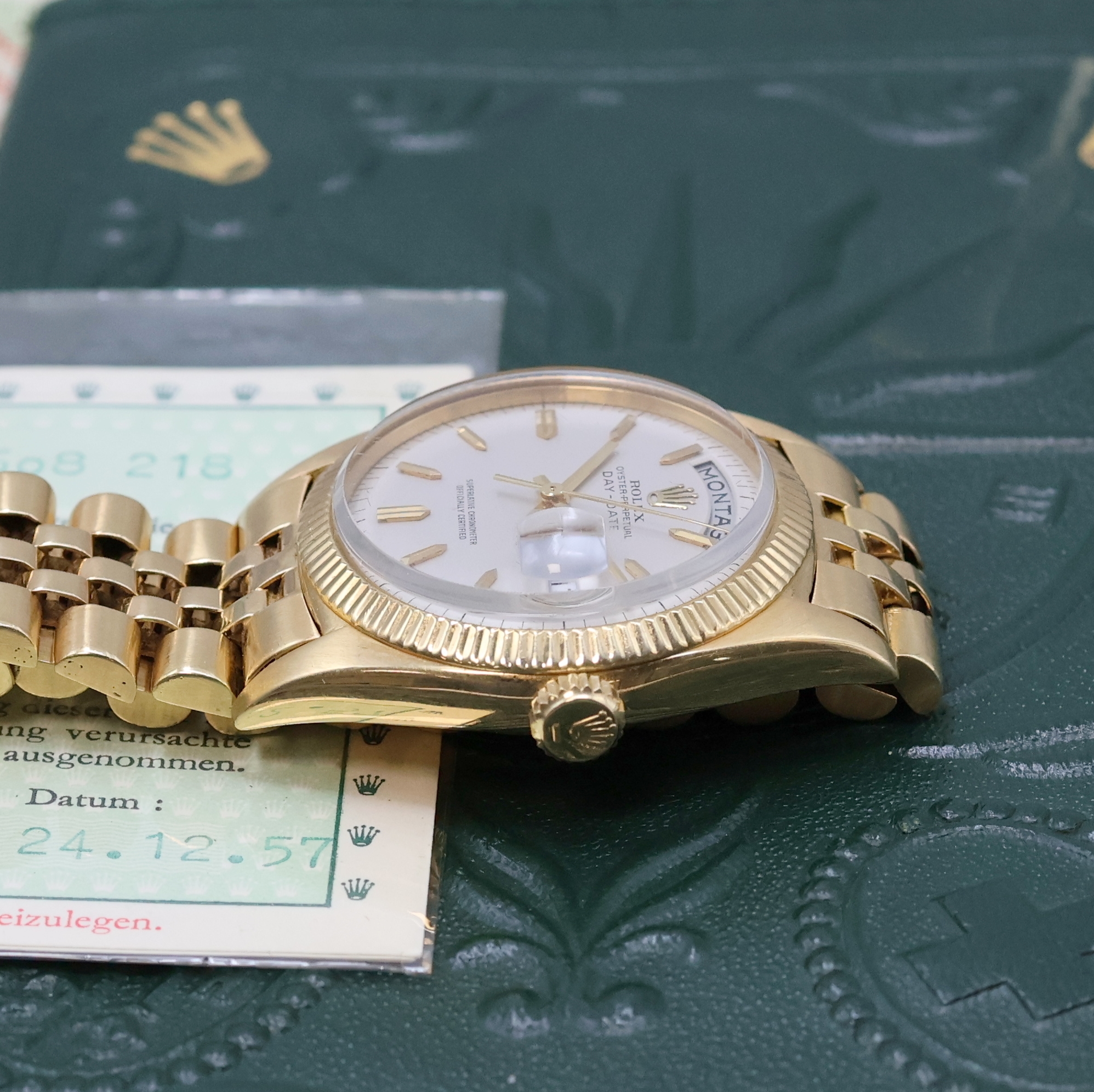 Detail e: ROLEX sehr seltene und frühe Herrenarmbanduhr Oyster Perpetual Day-Date aus der ersten Serie Referenz 6511, Automatik, GG 750/000 inkl. orig. ...