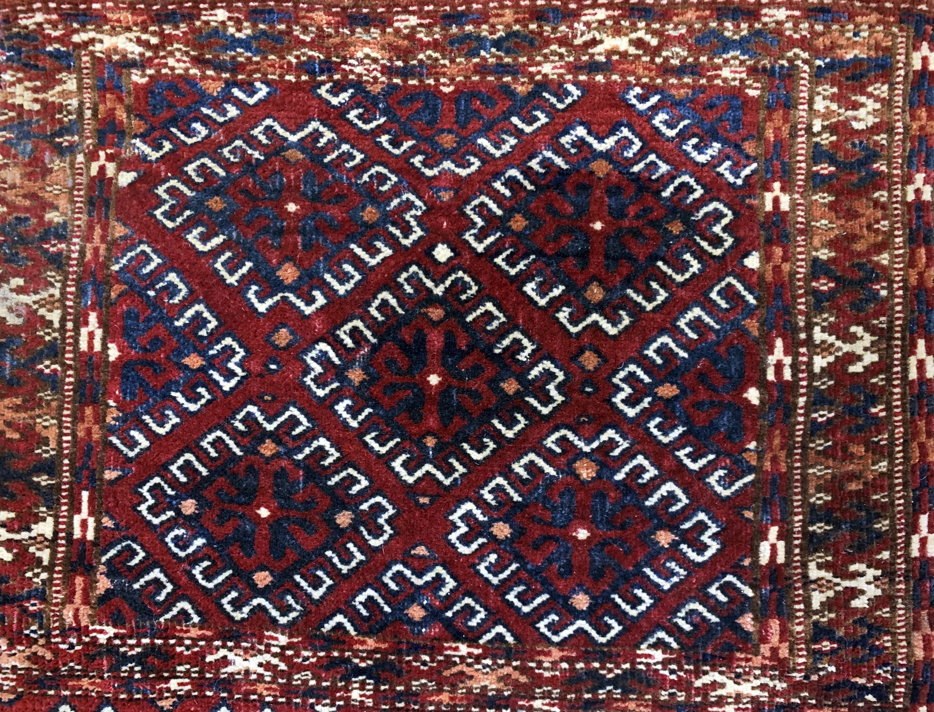 Detail c: 5 Lots antike Turkmenen, Turkmenistan, 19.Jhd, Wolle auf Wolle, Asmalyk, ca. 110 x 62cm, EHZ: 3-4