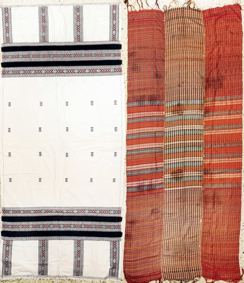 Image 2 Lots Indische Textilien, Indien, Mitte 20.Jhd, Seide und Baumwolle, ca. 196 x 89 cm, ...