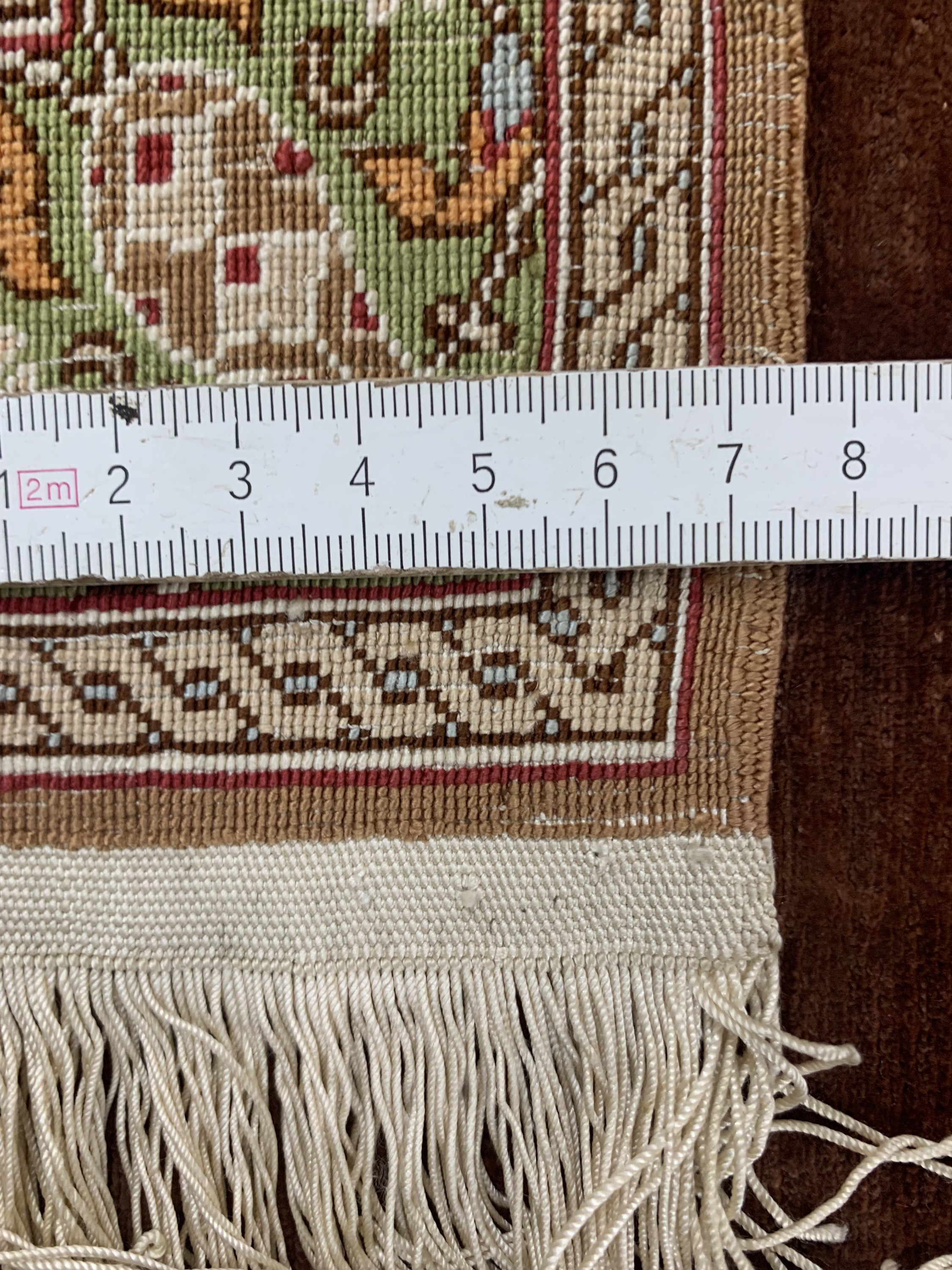 Detail d: Hereke Seide fein, Türkei, signiert, Anfang20.Jhd, reine Naturseide, ca. 75 x 48 cm, ca. 1,0 Mio. Kn/qm, EHZ: 2