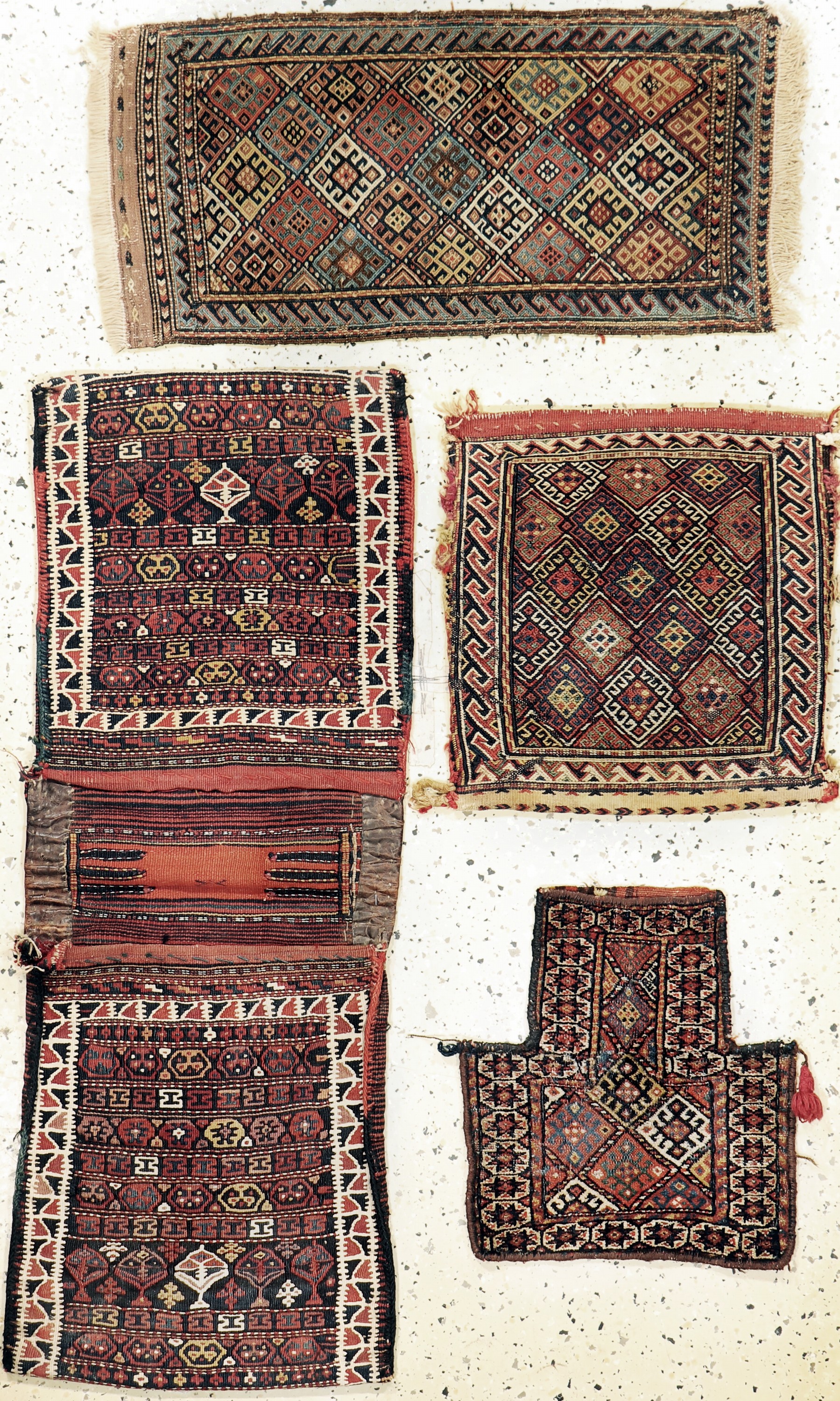 4 Lots Salztasche & Taschen, Persien, um 1900 , Wolle auf Wolle, ca. 113 x 44 cm, EHZ: 3
