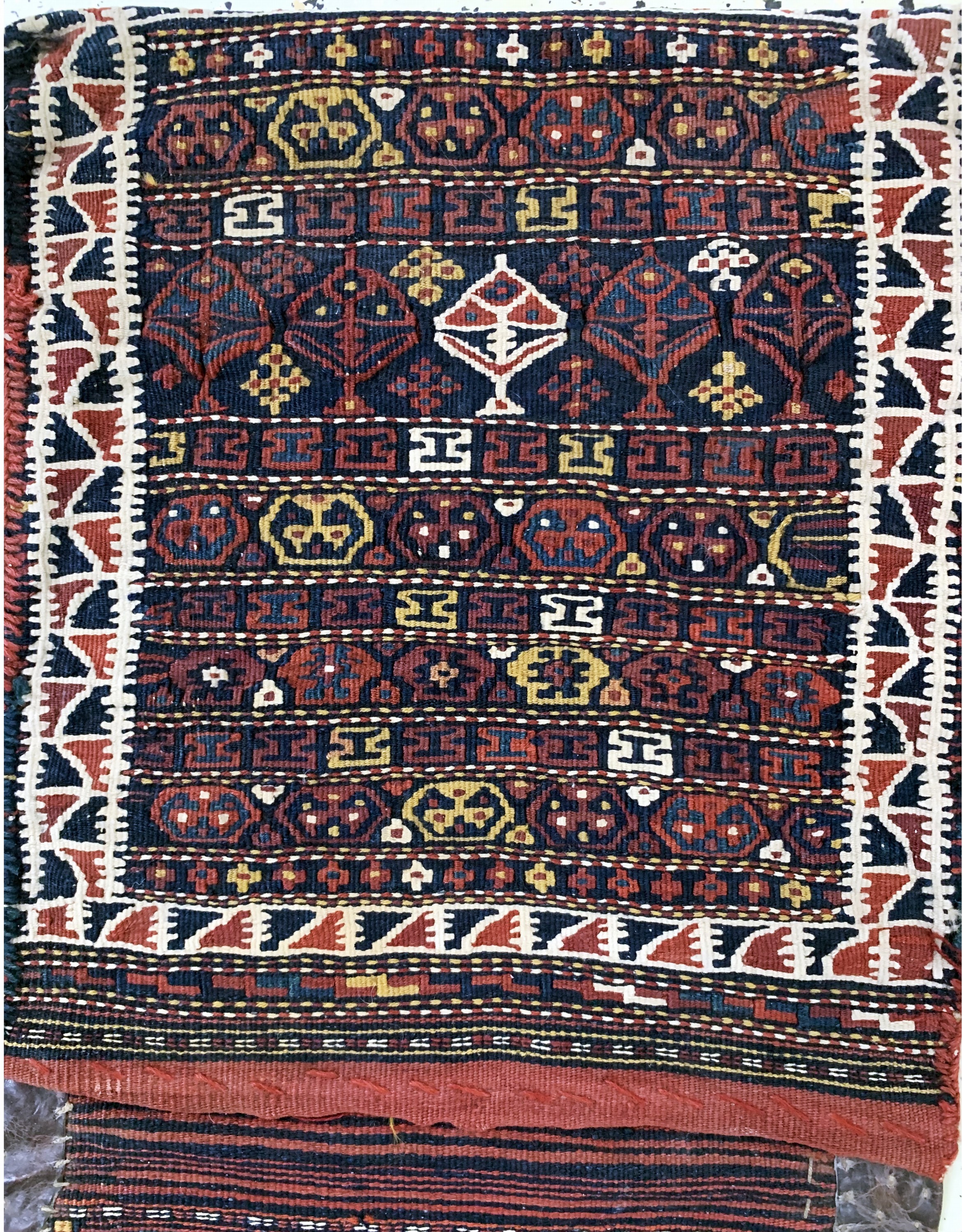 Detail a: 4 Lots Salztasche & Taschen, Persien, um 1900 , Wolle auf Wolle, ca. 113 x 44 cm, EHZ: 3